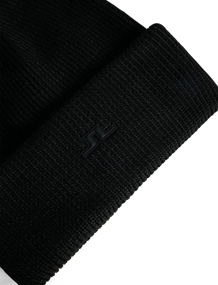 J. Lindeberg - Karlos Beanie - black - 2