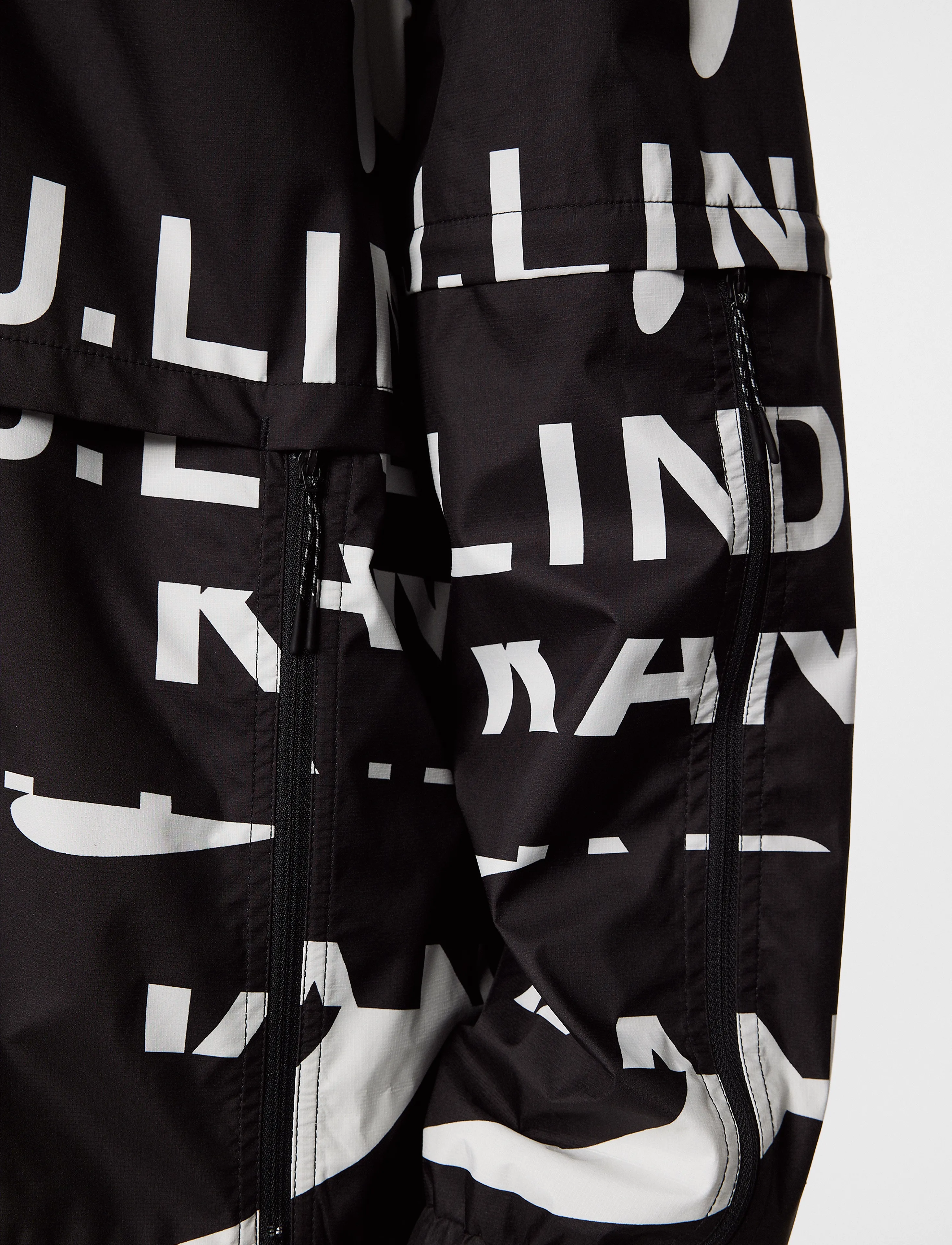 J. Lindeberg All Gear Outerwear västar herr – bild 5
