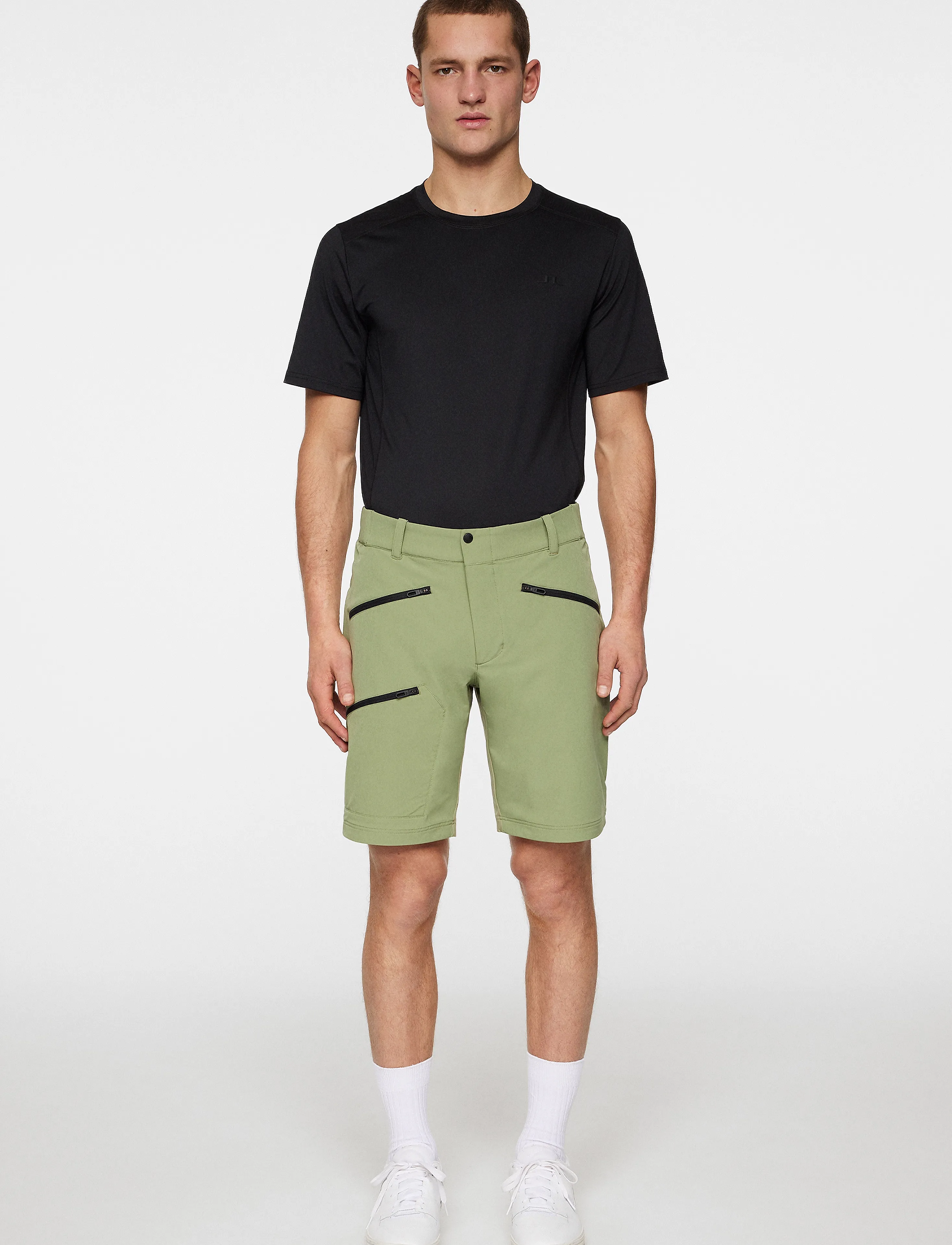 J. Lindeberg - Adrian Softshell Shorts - outdoor shorts - oil green - 4