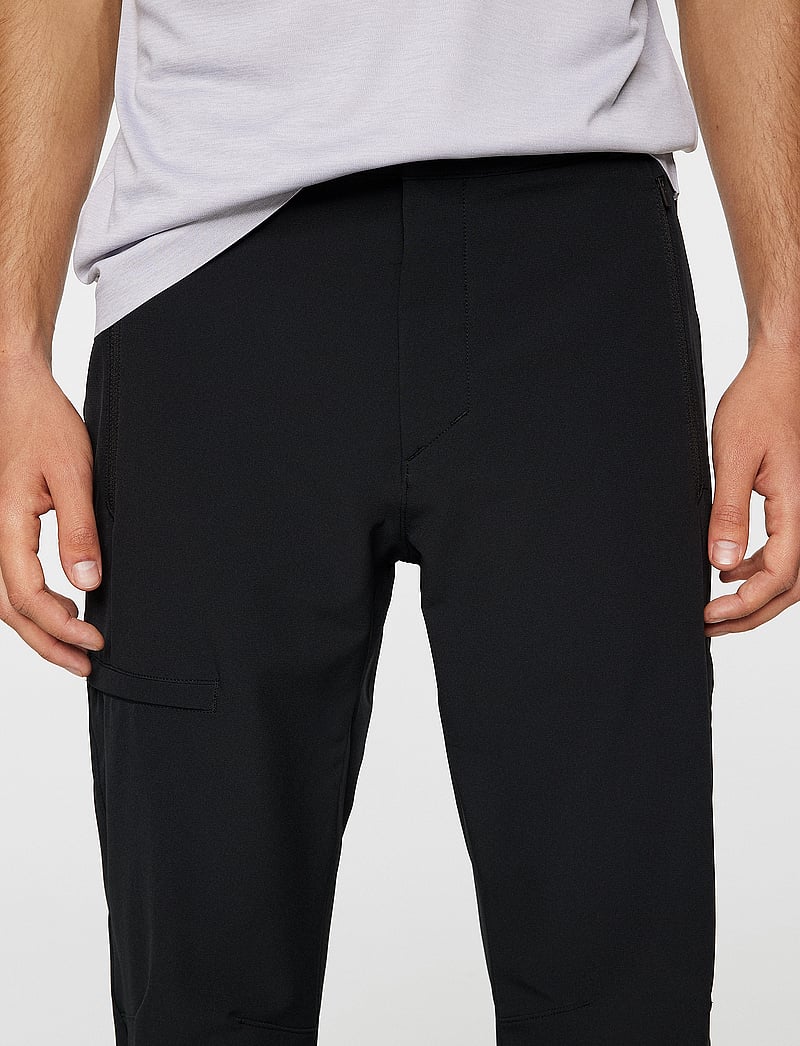 J. Lindeberg - Marko Pant - friluftsbyxor - black - 5