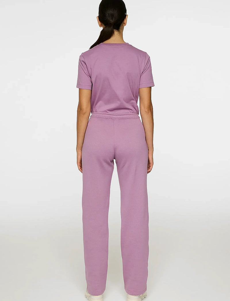 J. Lindeberg - W Alpha Pant - vardagsstil - very grape - 3