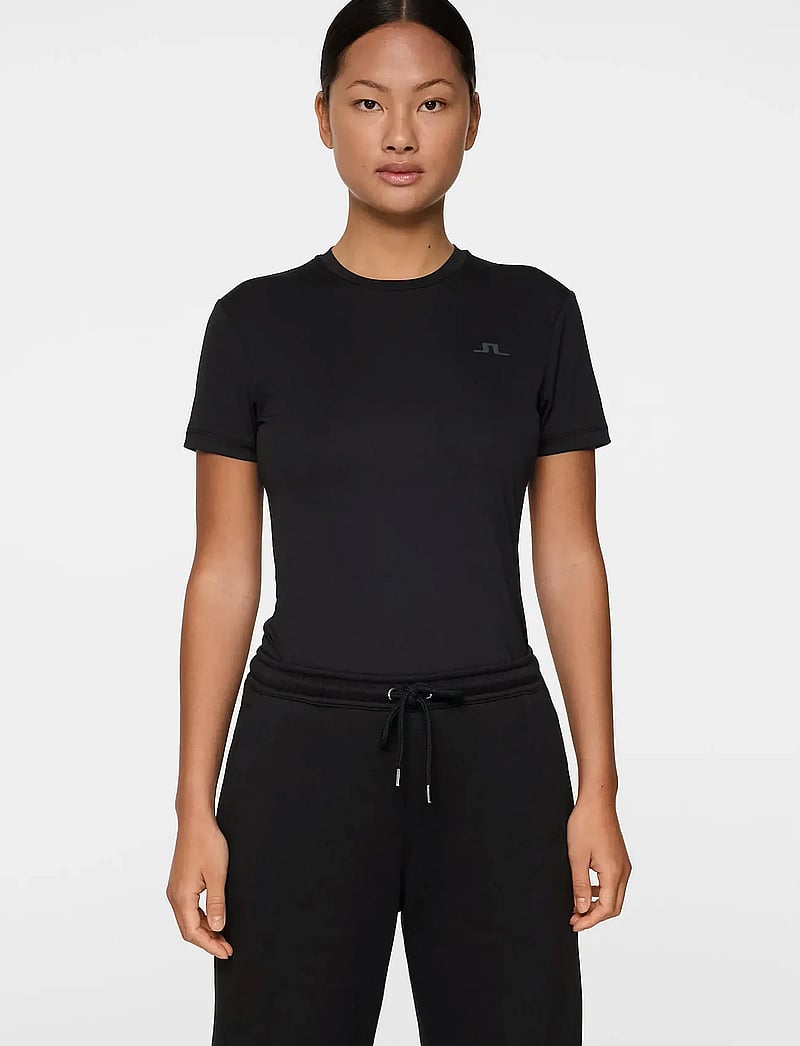 J. Lindeberg - Ada T-shirt - t-shirts - black - 0