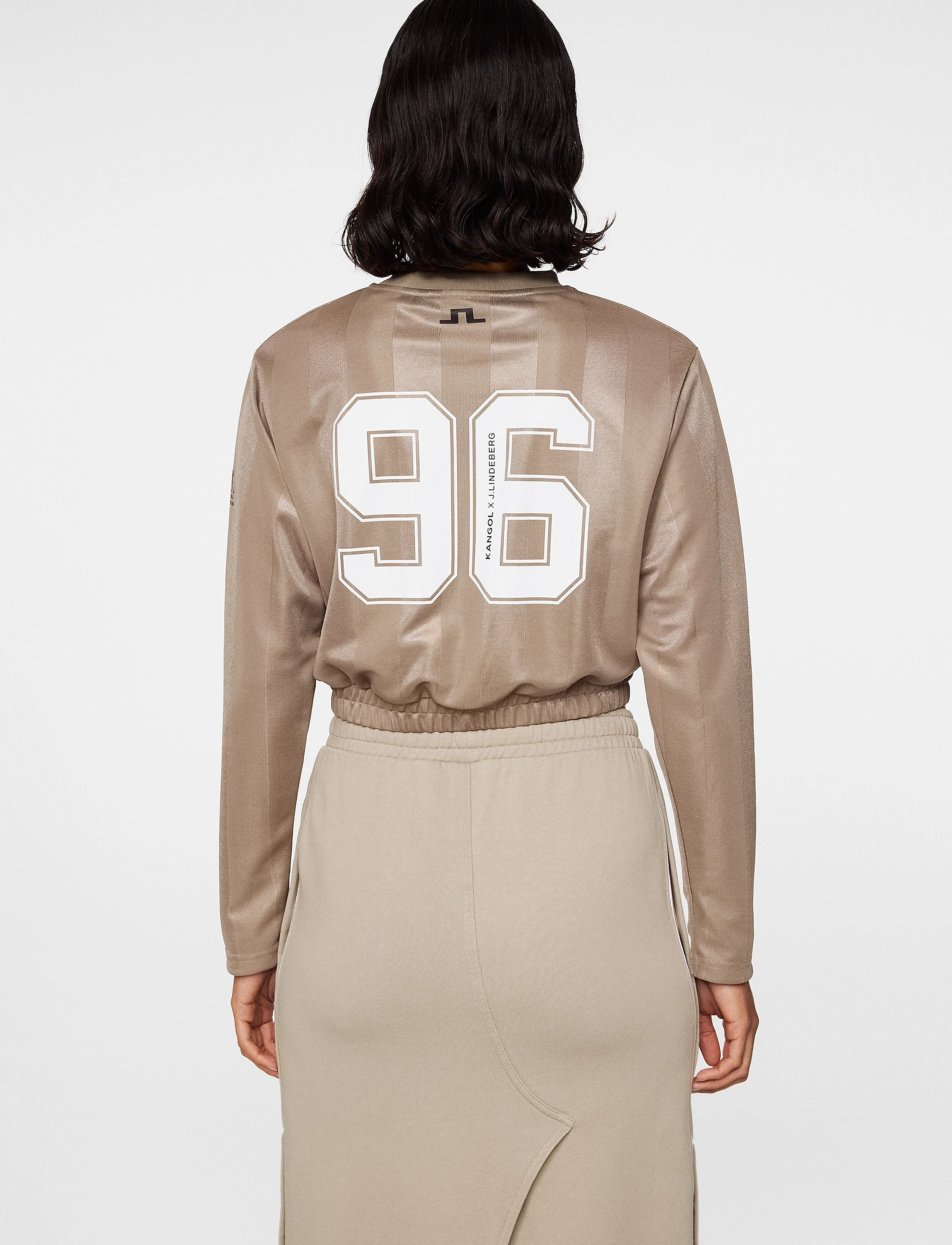 J. Lindeberg - Fiona Football Jersey - crop-tops - vintage khaki - 3