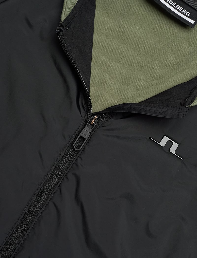 J. Lindeberg - Sanaa Hybrid Vest - Õueriided - oil green - 2