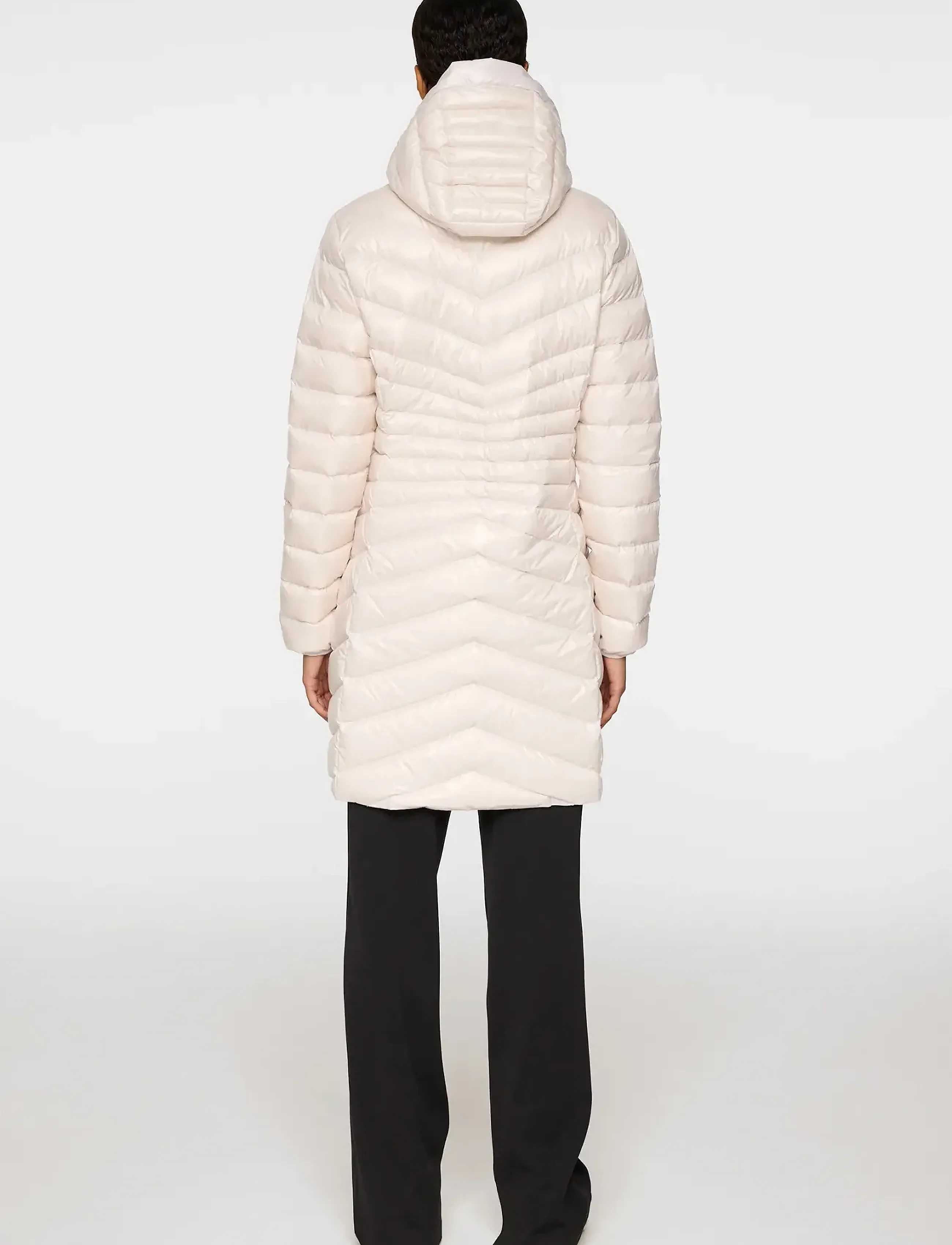 Lara Light Down Parka 2