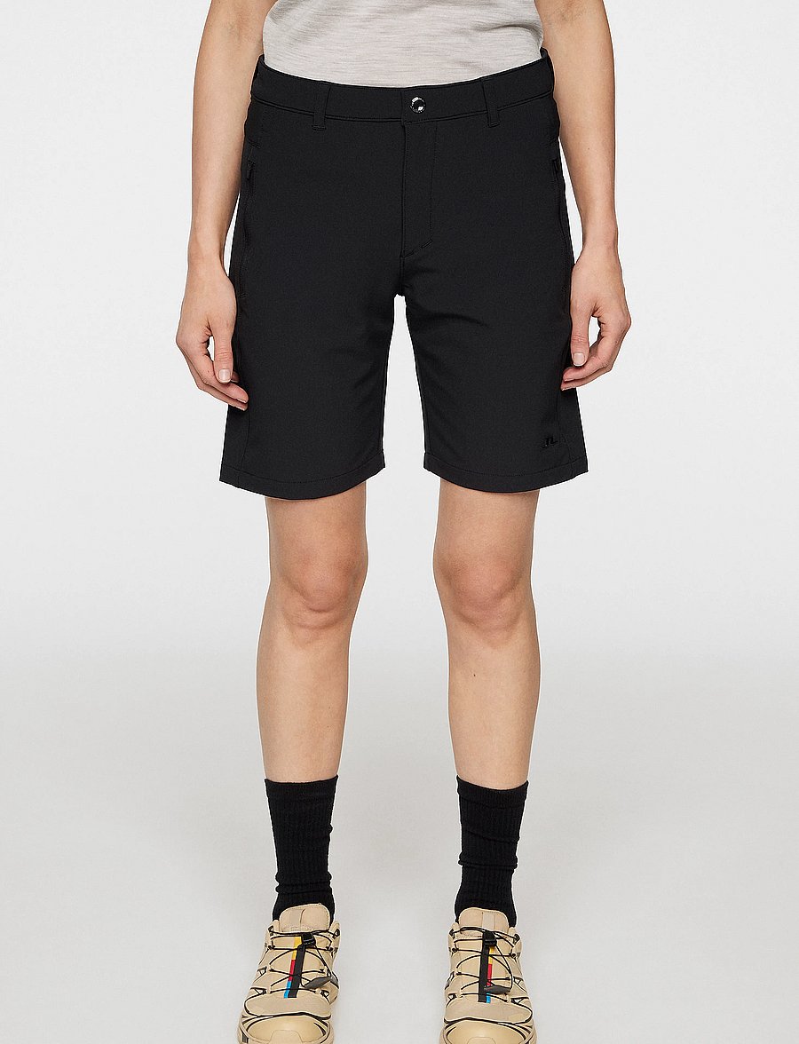 J. Lindeberg - Angie Shorts - outdoorshorts - black - 0