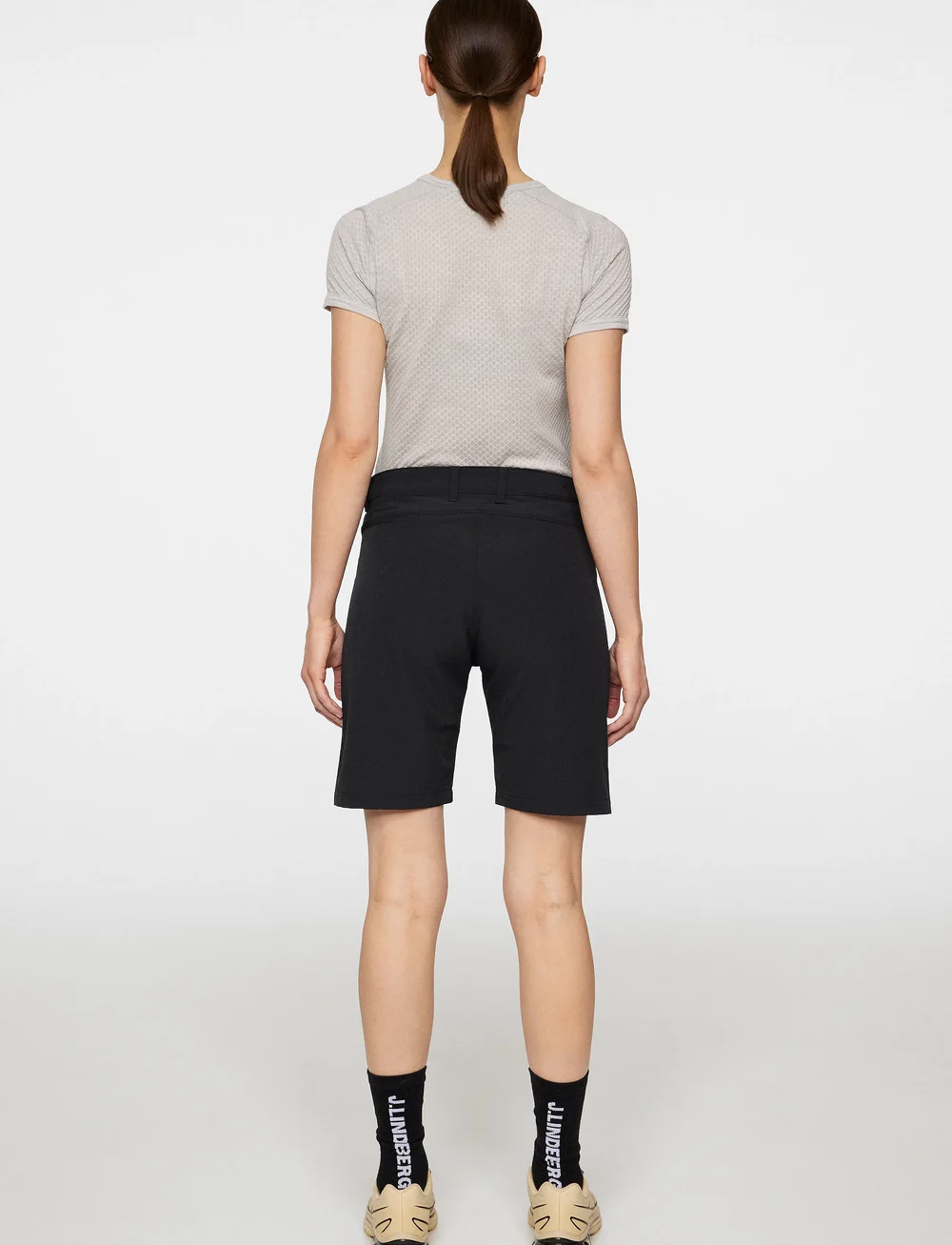 J. Lindeberg - Angie Shorts - udendørsshorts - black - 3