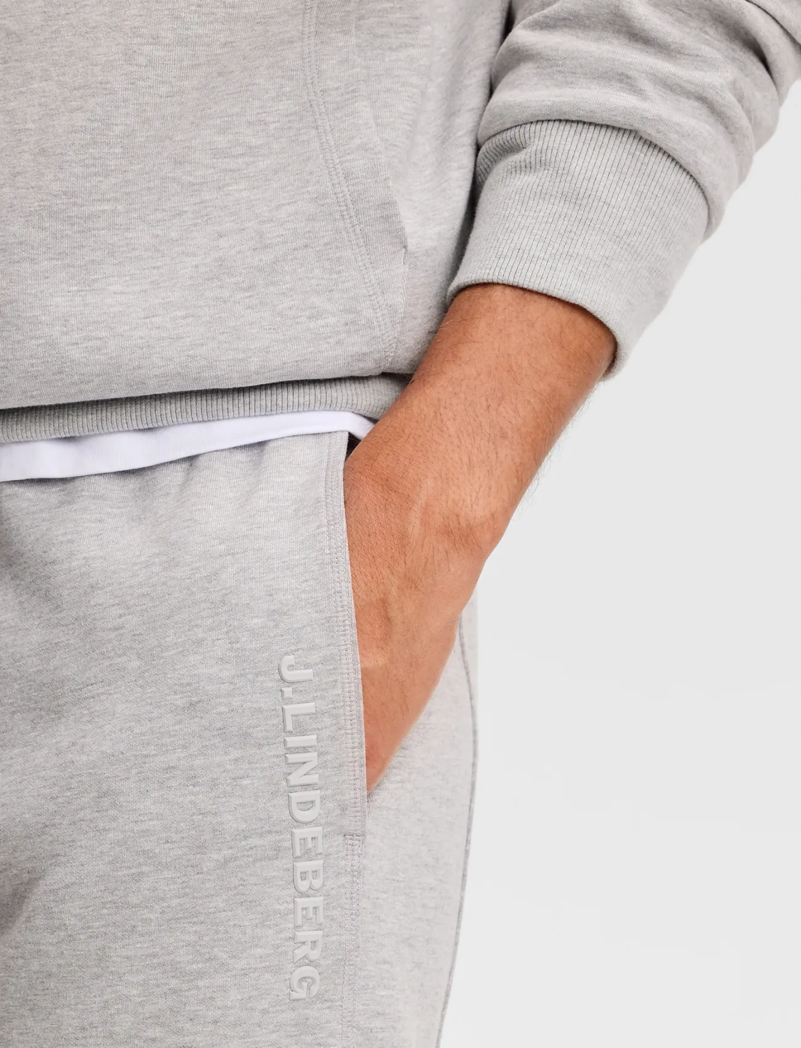 J. Lindeberg - Club Pants - vabaajapüksid - light grey melange - 4