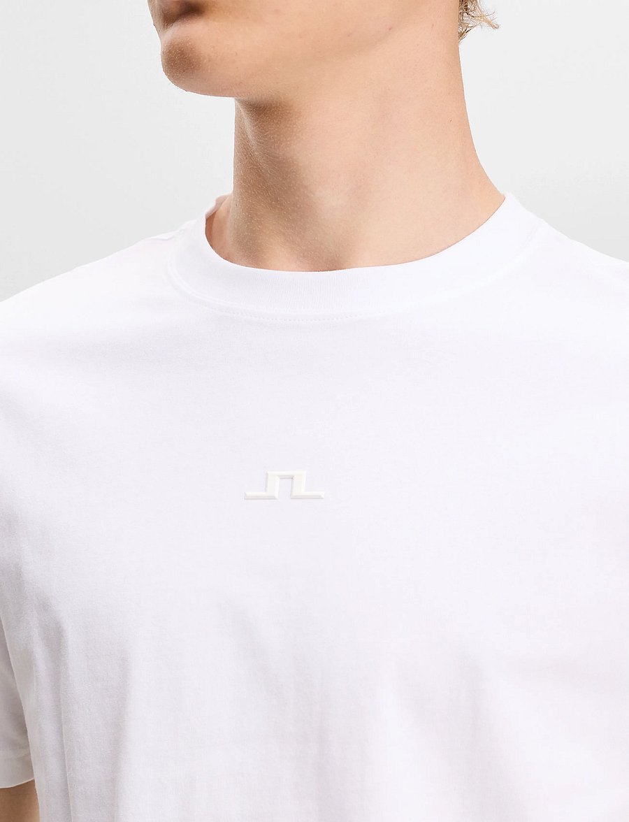 J. Lindeberg - Parcie Logo Tee - kurzärmelige t-shirts - white - 4