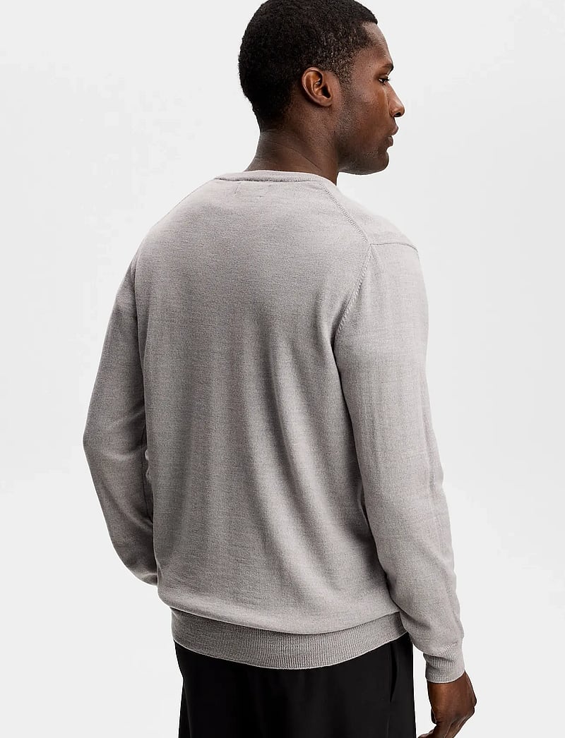 J. Lindeberg - Lymann Knitted Sweater - v-ringat - light grey melange - 3