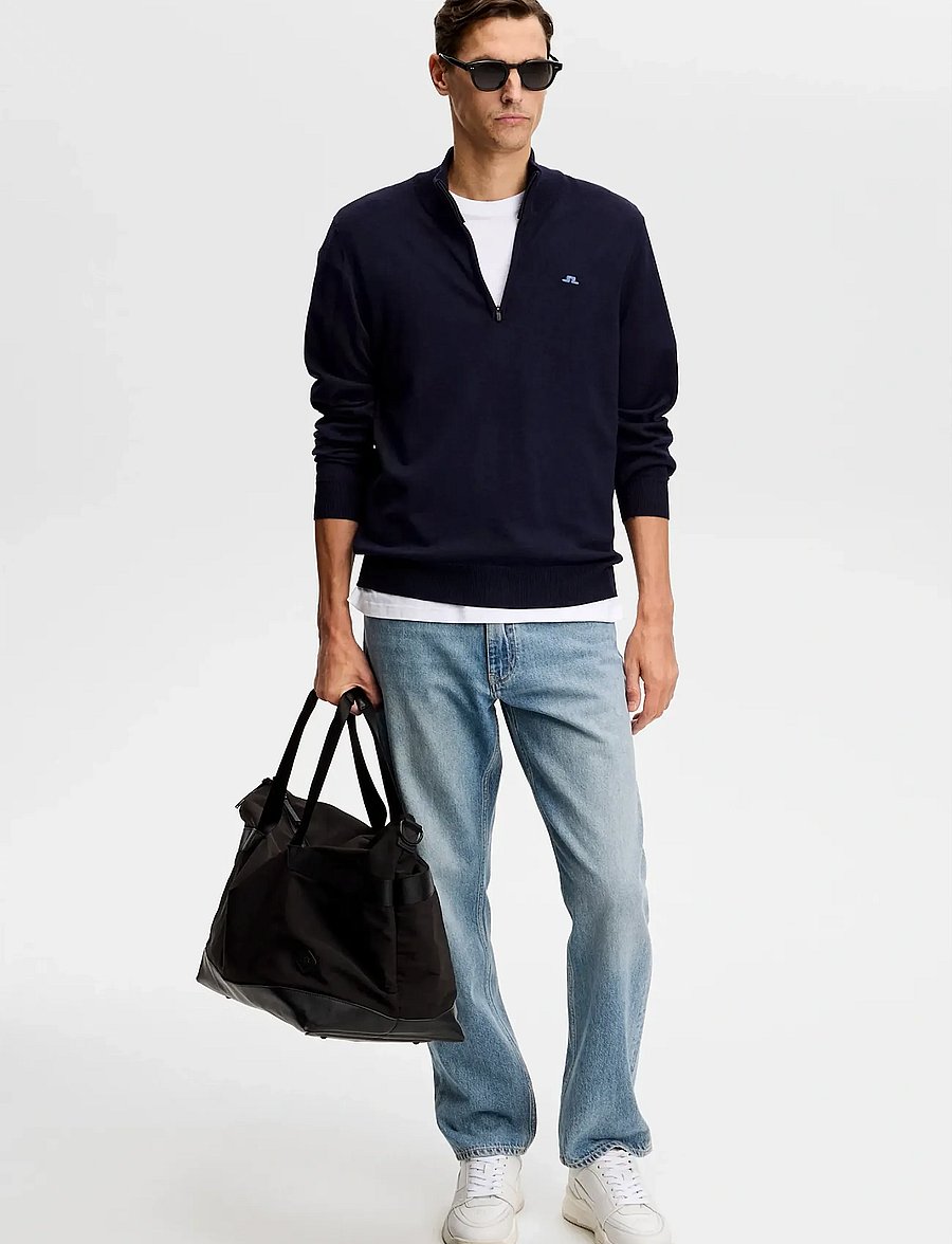 J. Lindeberg - Kiyan Quarter Zip Sweater - half zip - jl navy - 4