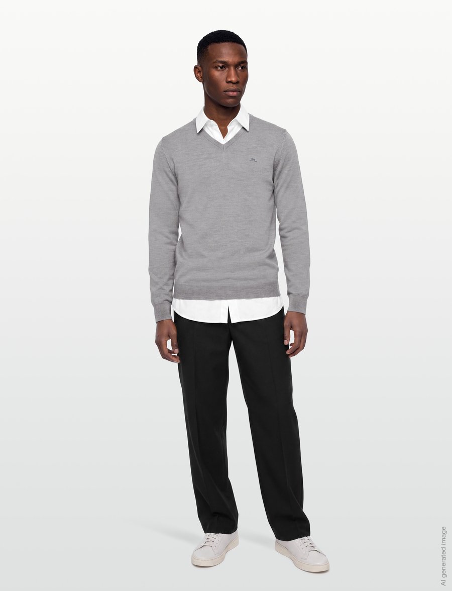 J. Lindeberg - LYMANN KNITTED SWEATER - v-ringat - light grey melange - 0