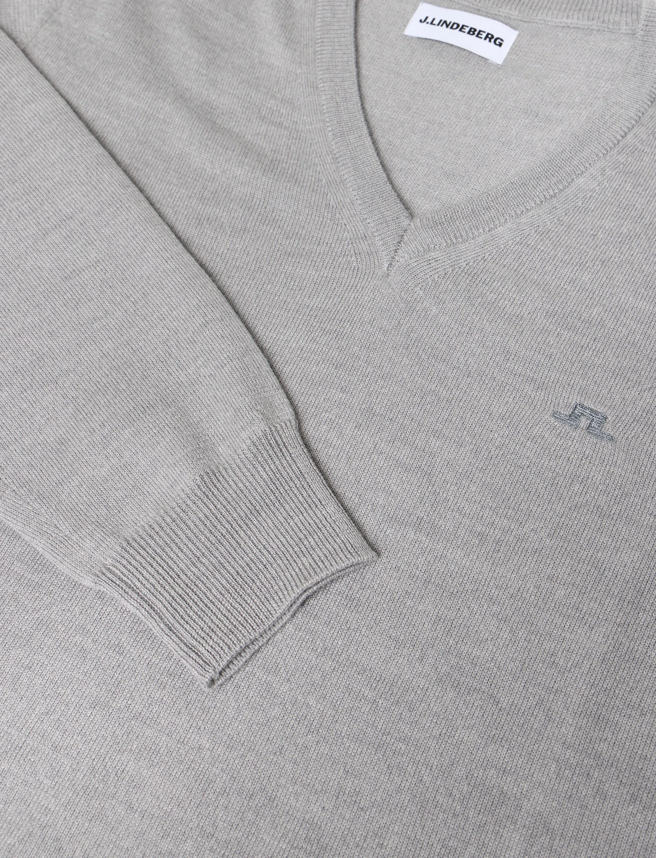 J. Lindeberg - LYMANN KNITTED SWEATER - v-kaelusega - light grey melange - 2