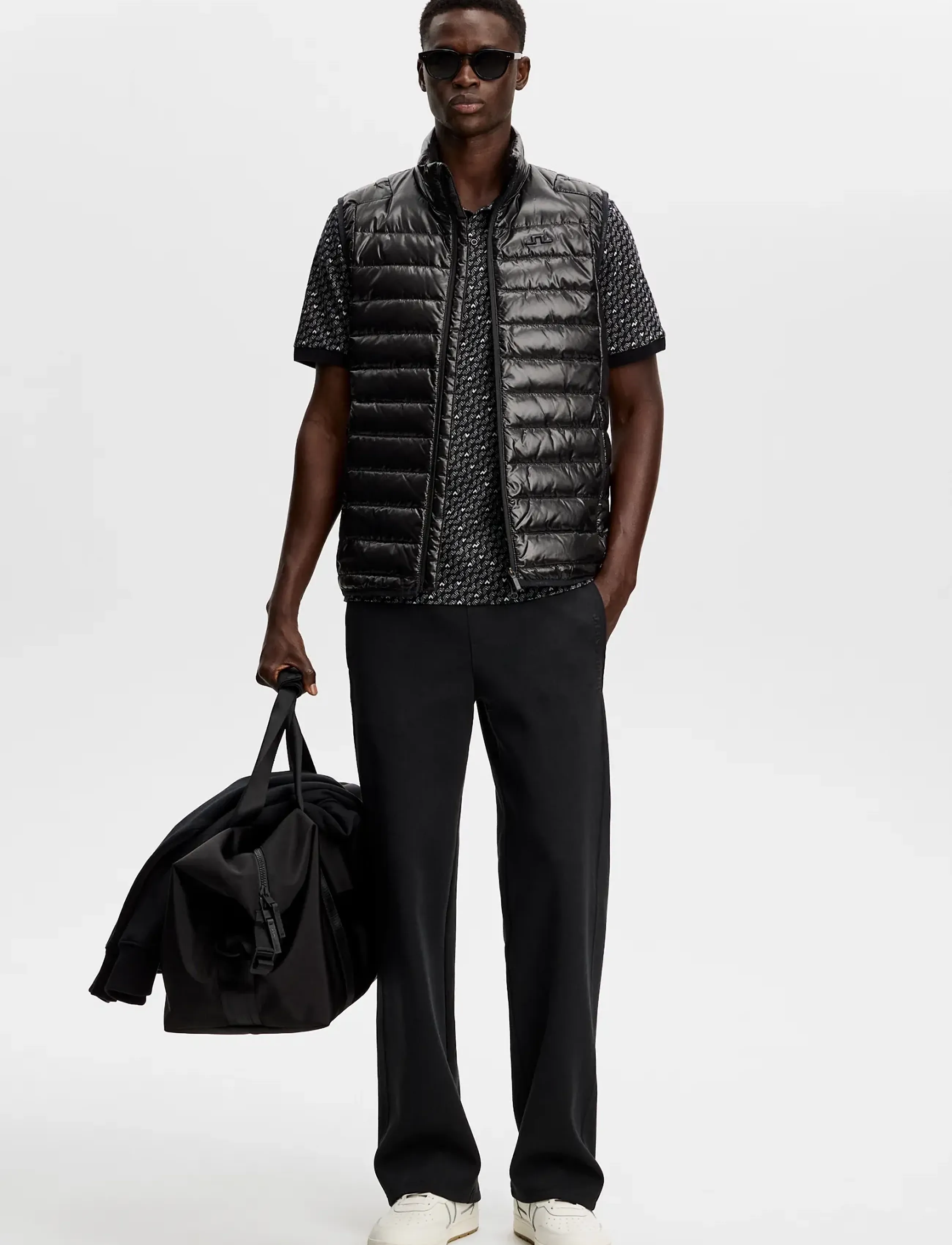 J. Lindeberg - Oden Light Down Vest - black - 3