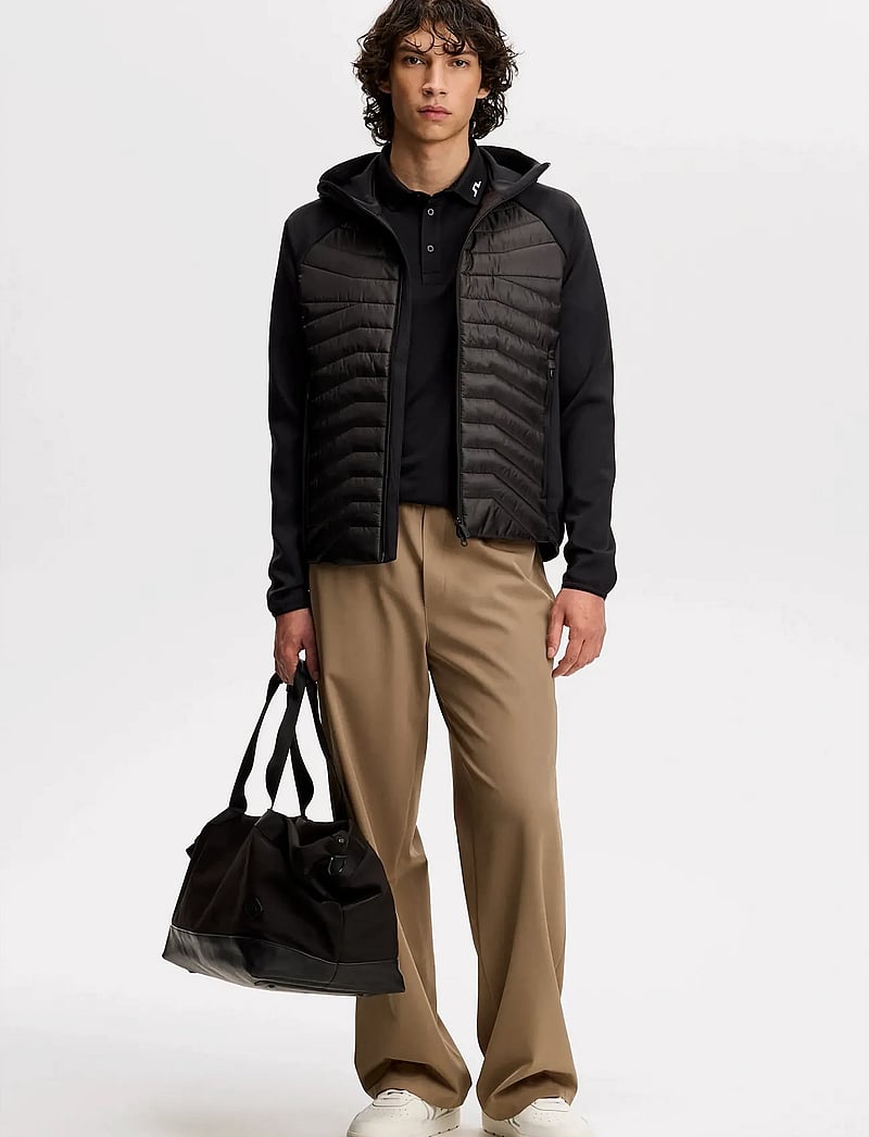 J. Lindeberg - Heyden Quilt Hybrid Hood - quiltede - black - 4