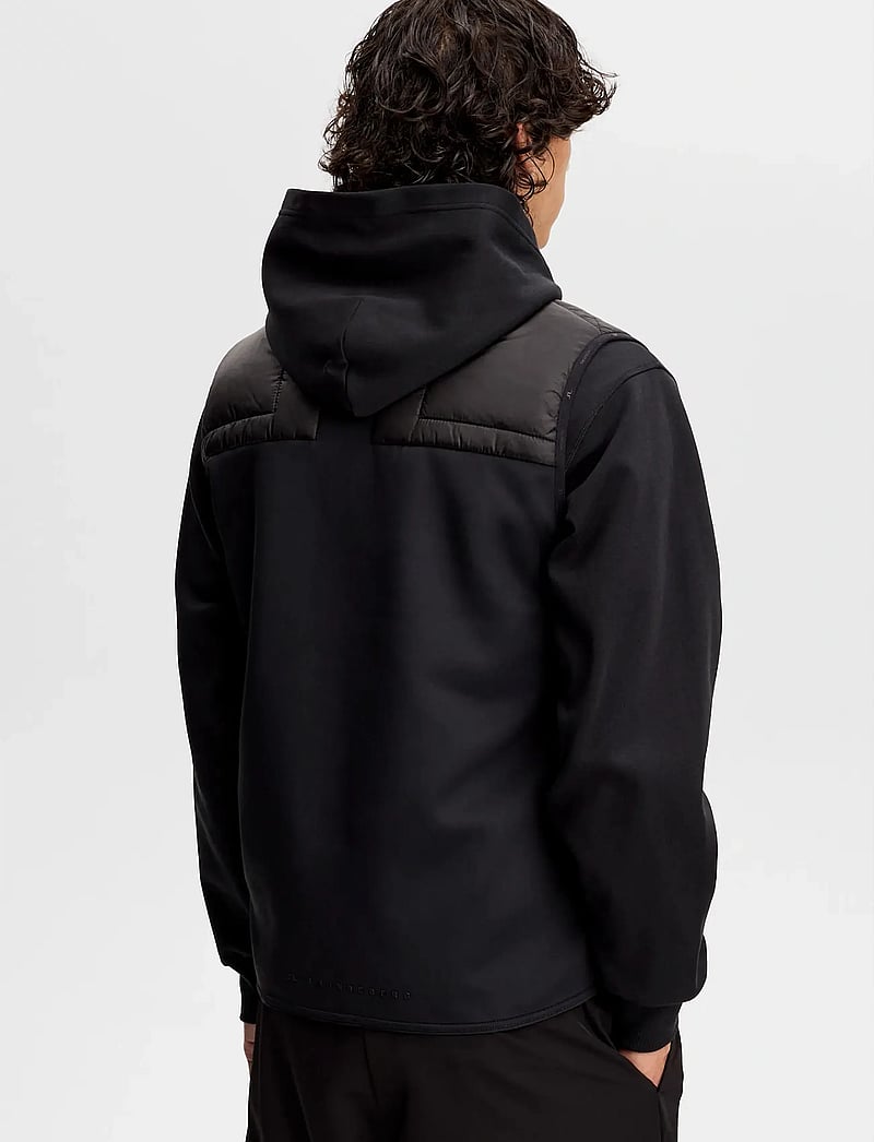 J. Lindeberg - Heyden Quilt Hybrid Vest - jakker - black - 2