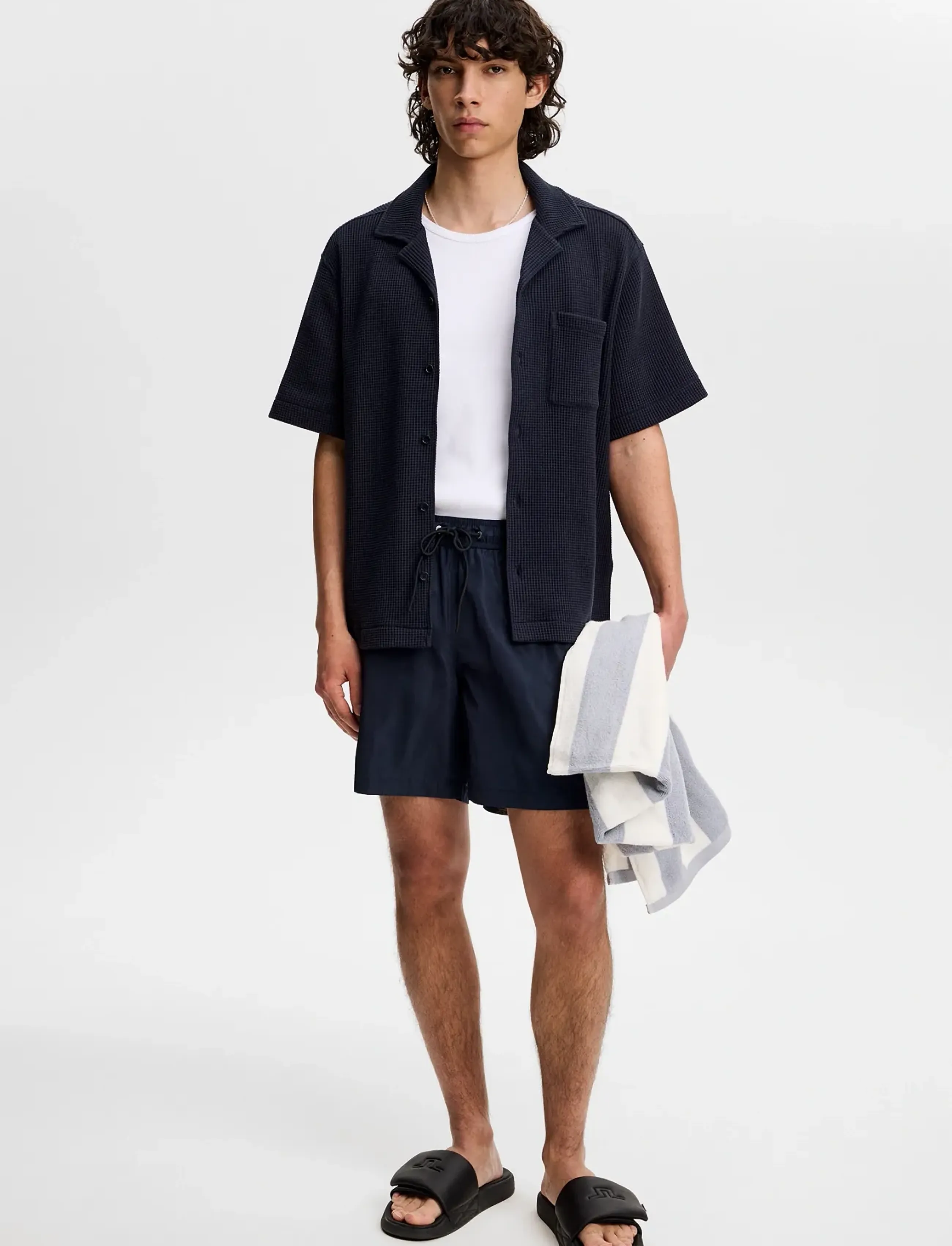 J. Lindeberg - Delta Stripe Swim Shorts - swim shorts - jl navy - 3