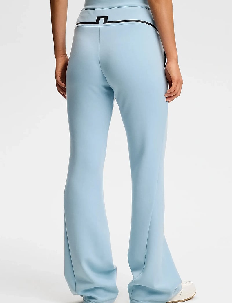 J. Lindeberg - Aura Flare Pants - casual - forget-me-not - 3