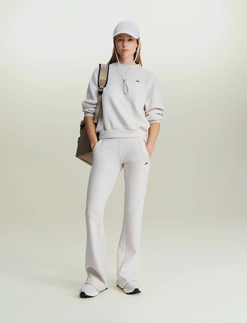 J. Lindeberg - Aura Crew Neck - dressipluusid - moonbeam - 4