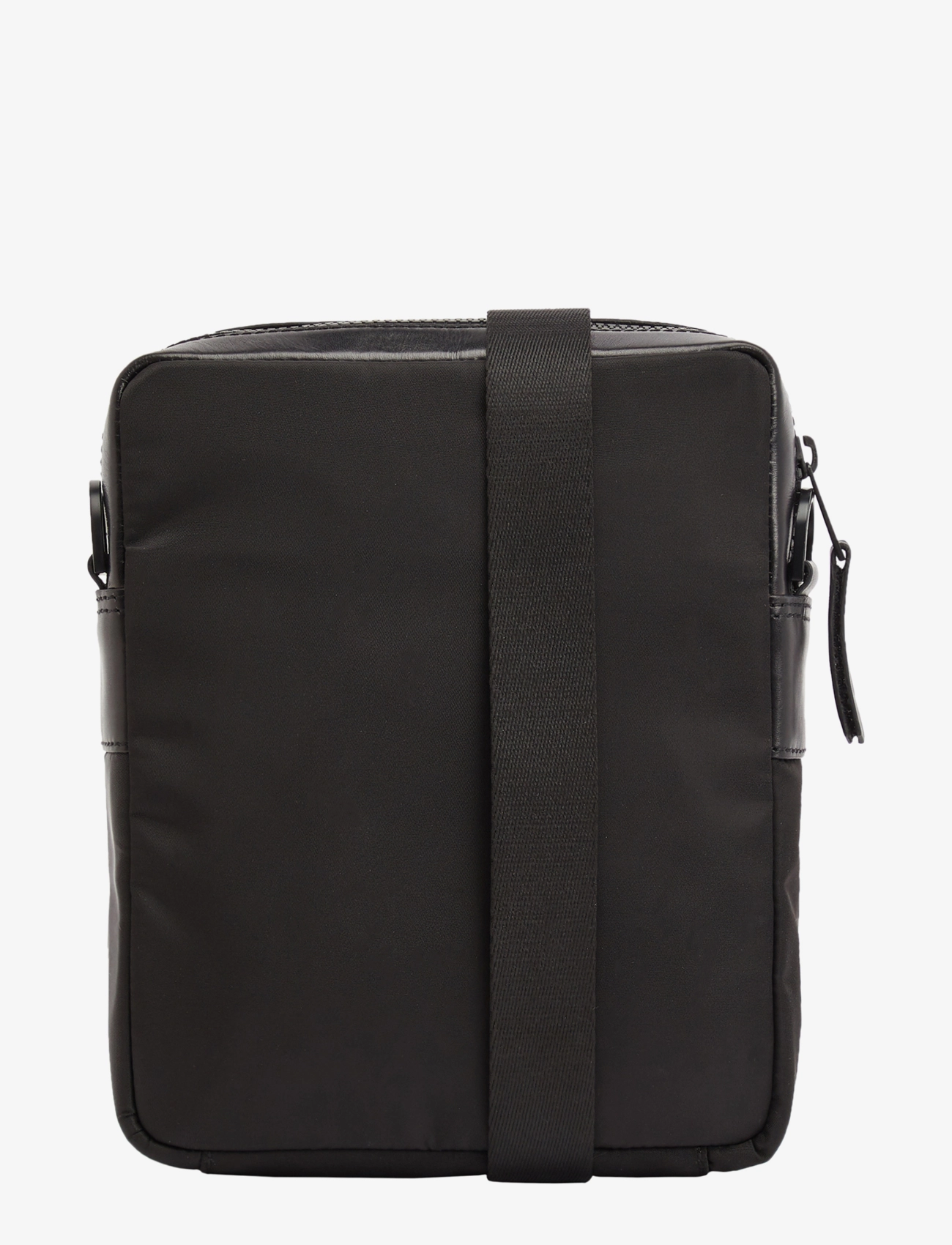 J. Lindeberg - S-BAG 50110 Leather/Nylon - black - 1