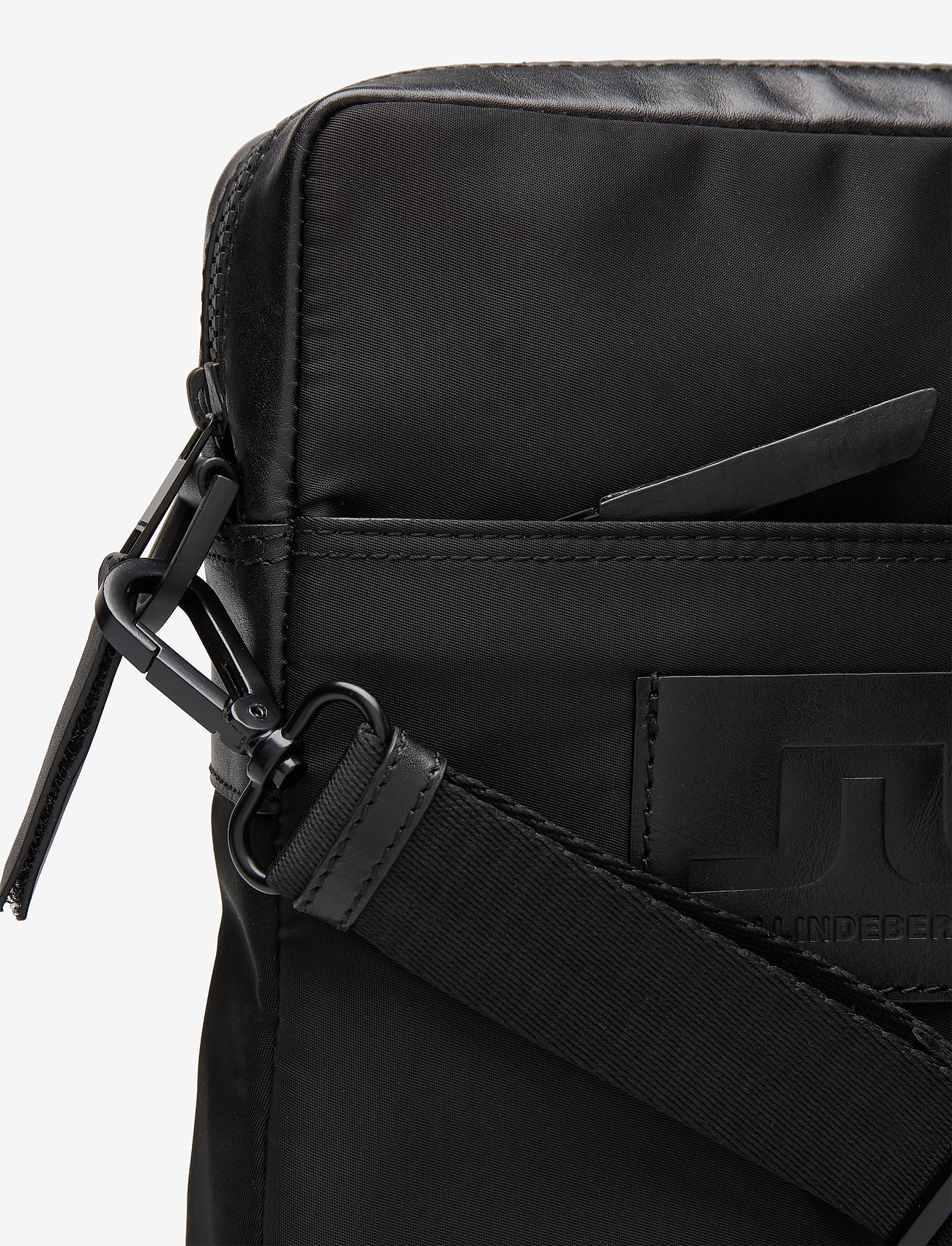 J. Lindeberg - S-BAG 50110 Leather/Nylon - black - 3