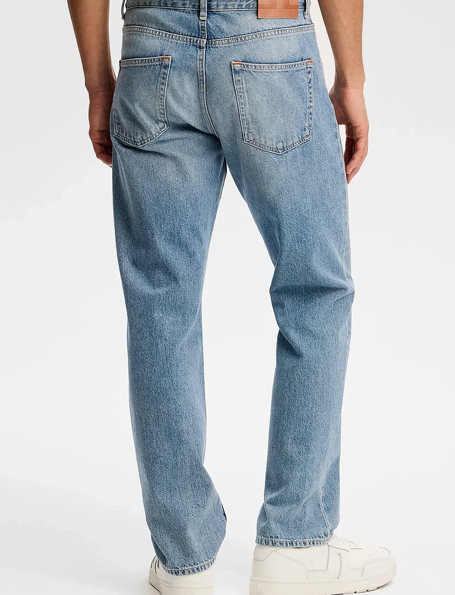 J. Lindeberg - Cody Light Wash Reg Jeans - tavalised teksad - light blue - 3