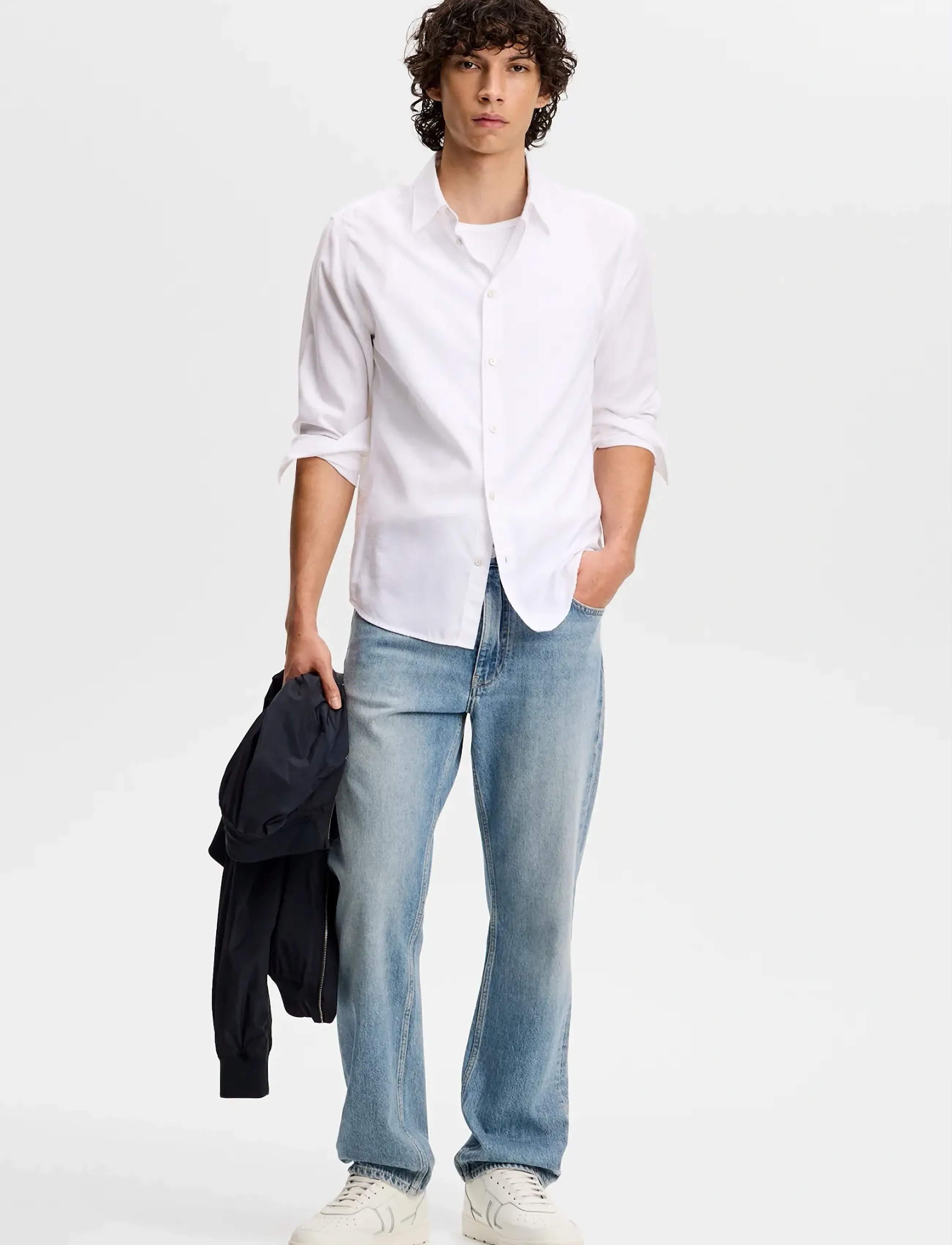 J. Lindeberg - Cody Light Wash Reg Jeans - tavalised teksad - light blue - 4