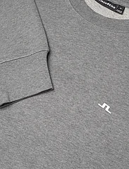 J. Lindeberg - M Crew Neck Sweat - sportiska stila džemperi - grey melange - 2