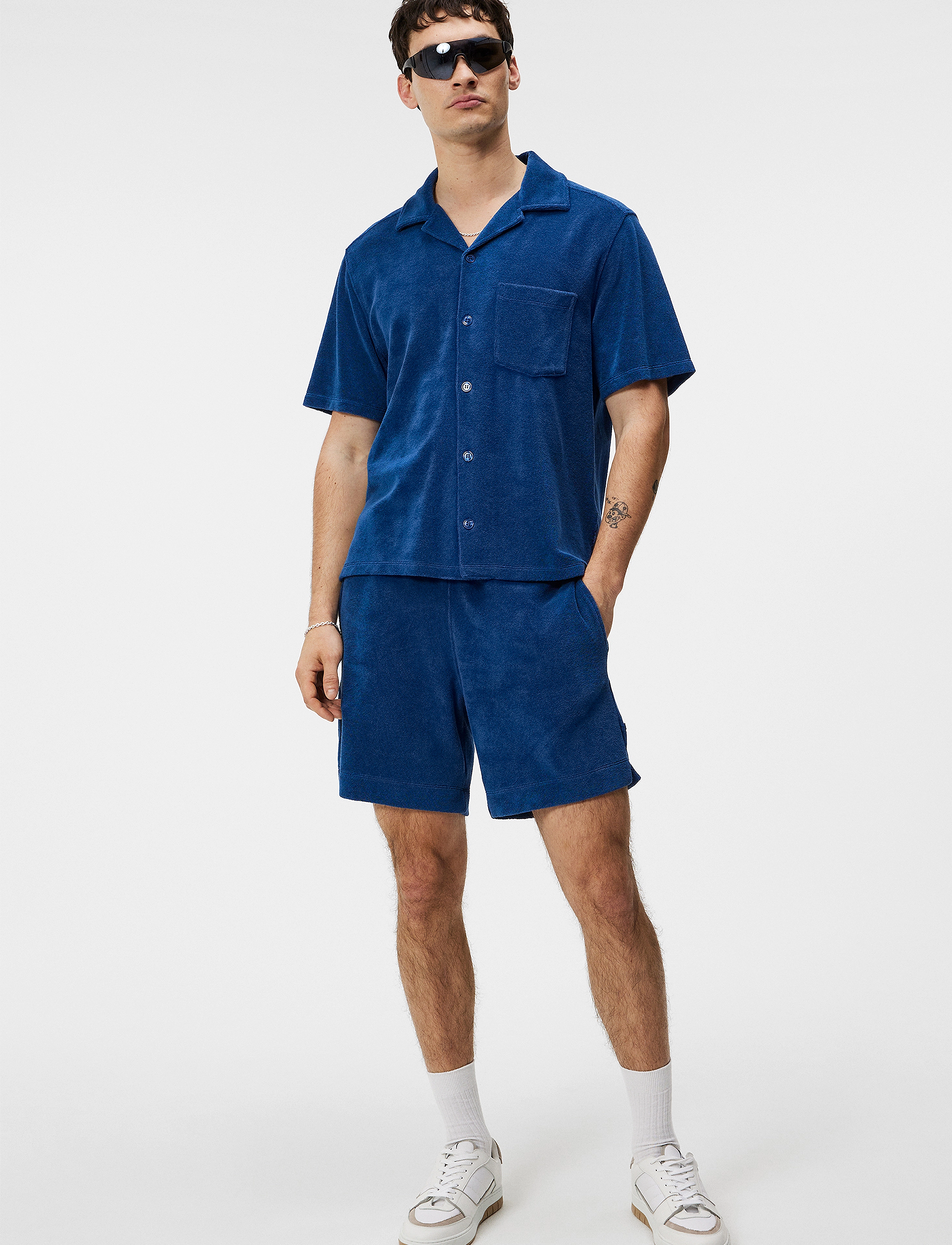 J. Lindeberg - Ted Terry Resort Shirt - kortärmade skjortor - estate blue - 4