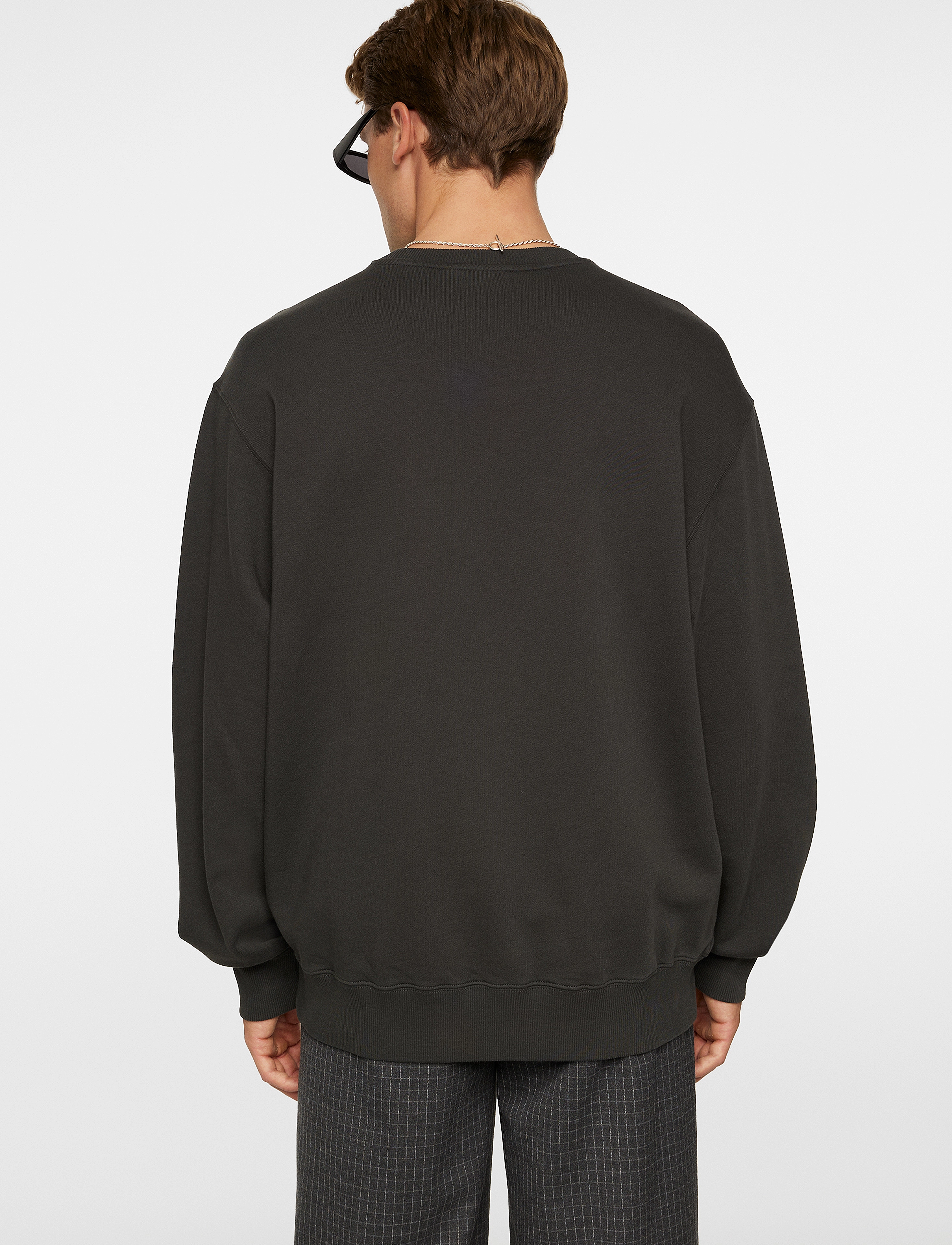 J. Lindeberg - Callan Logo Crew Neck - sweatshirts - washed black - 3