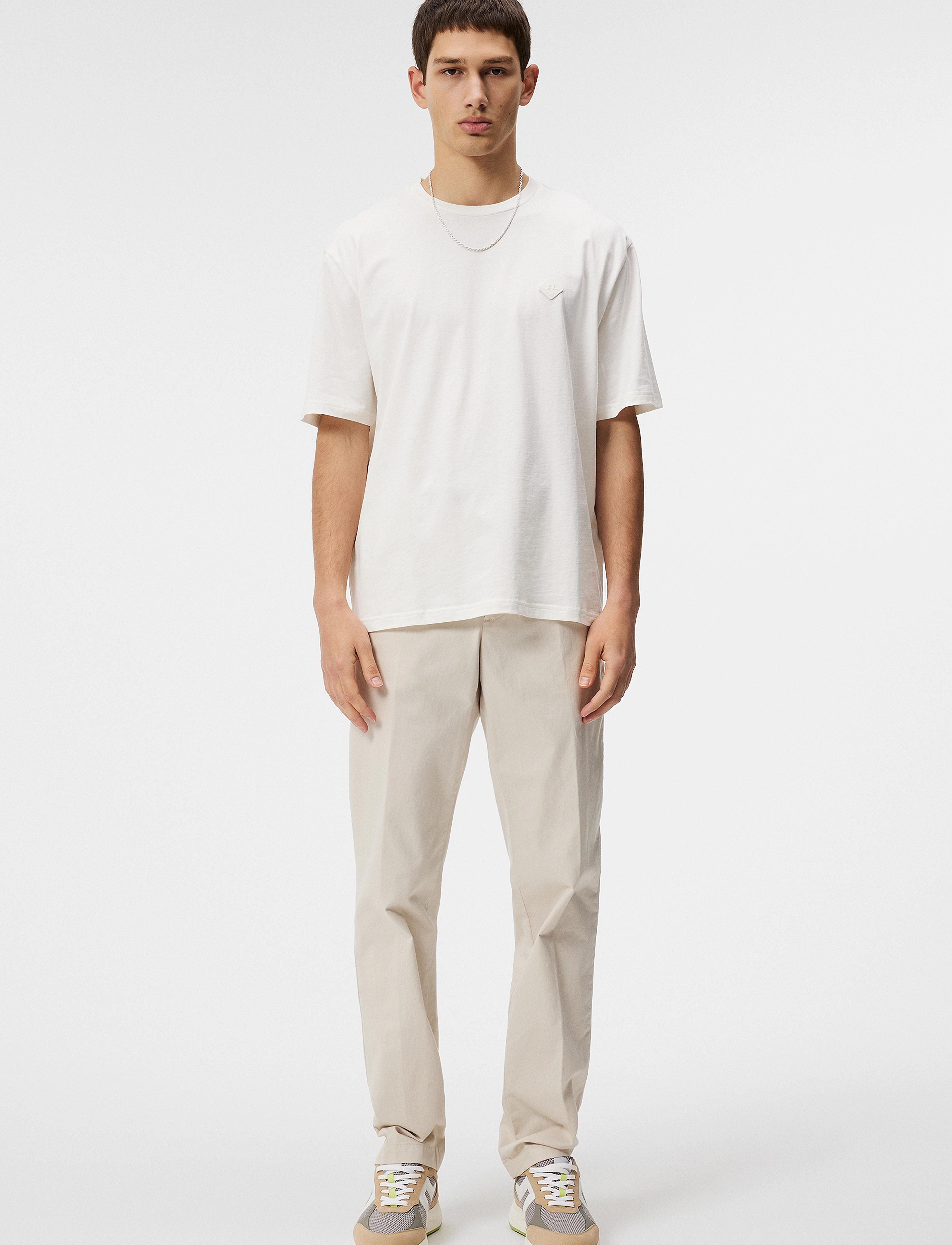 J. Lindeberg - Hale Logo Patch T-Shirt - cloud white - 4