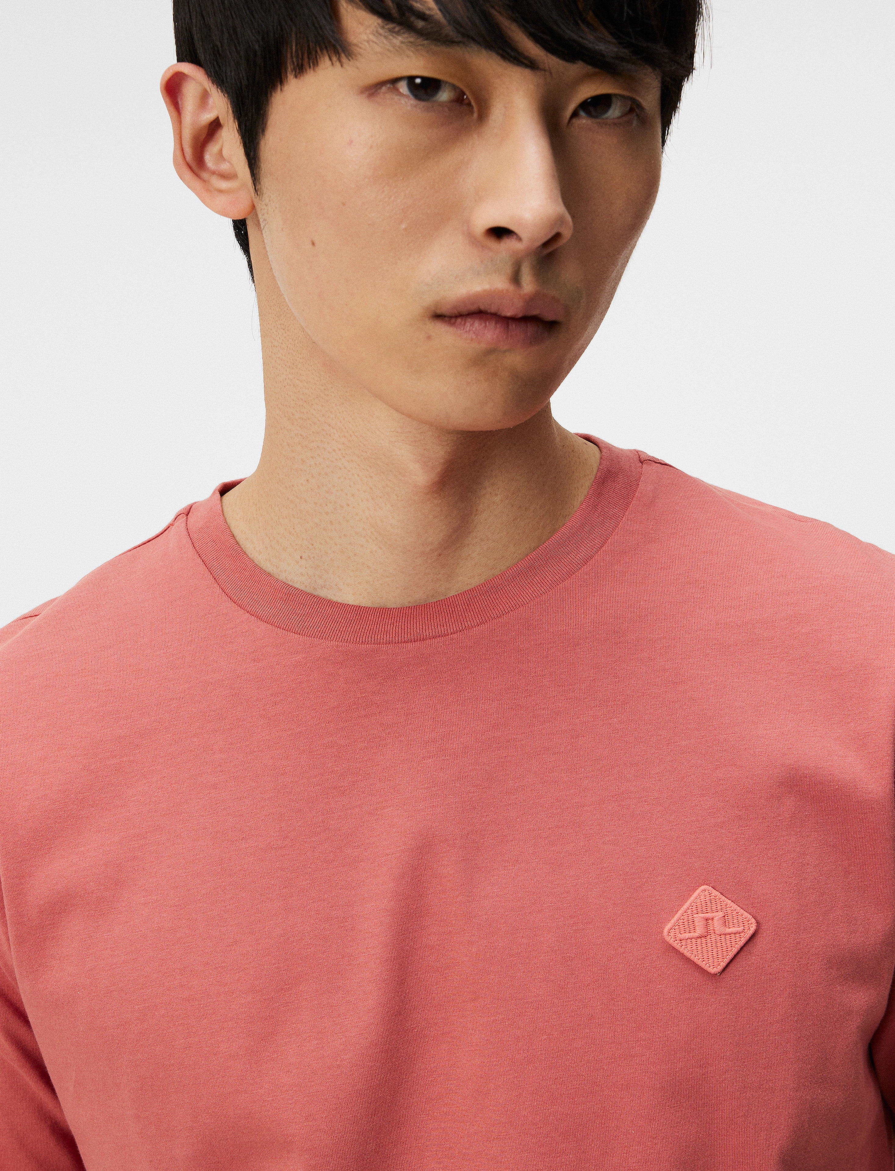 J. Lindeberg - Hale Logo Patch T-Shirt - dusty cedar - 5