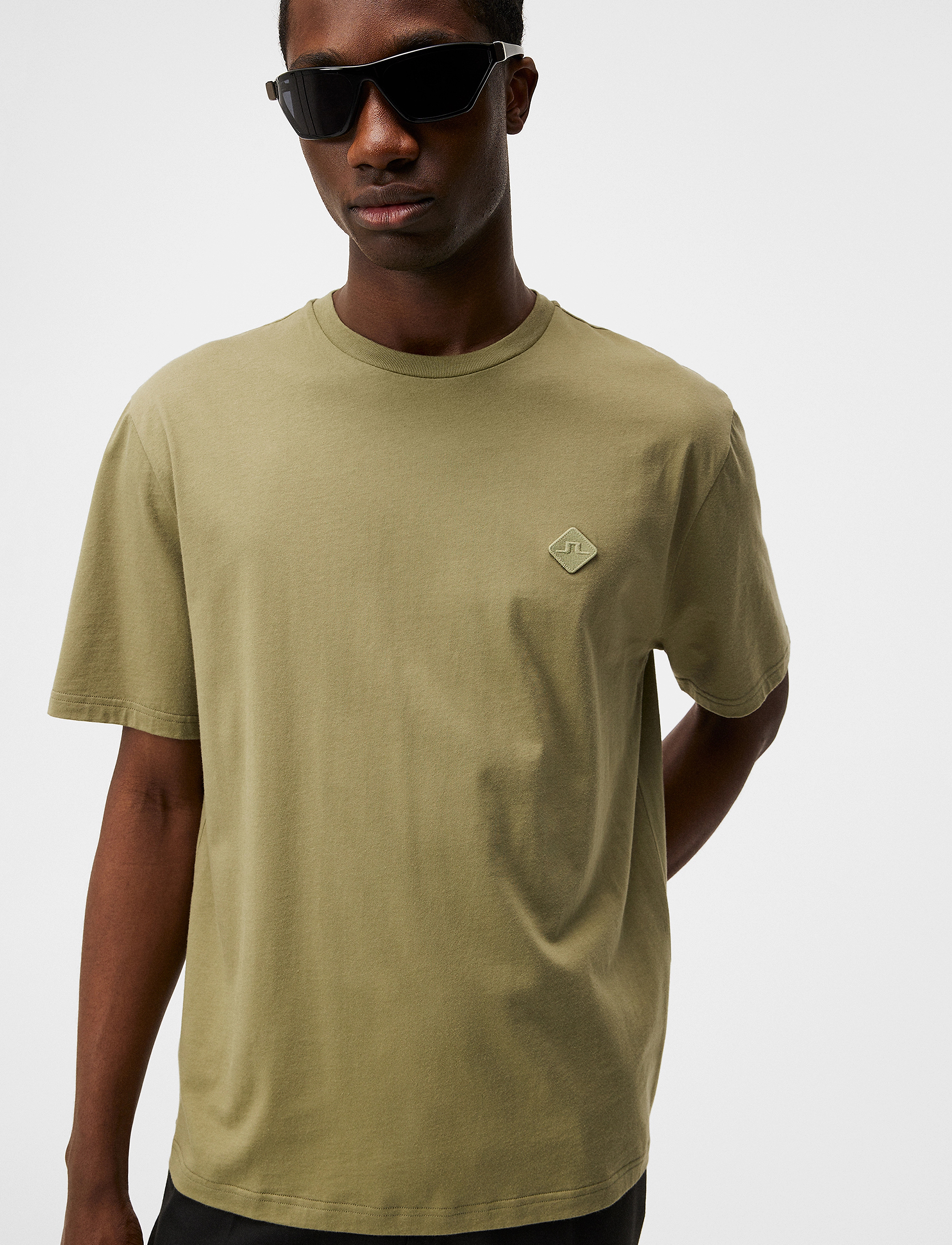 J. Lindeberg - Hale Logo Patch T-Shirt - oil green - 5