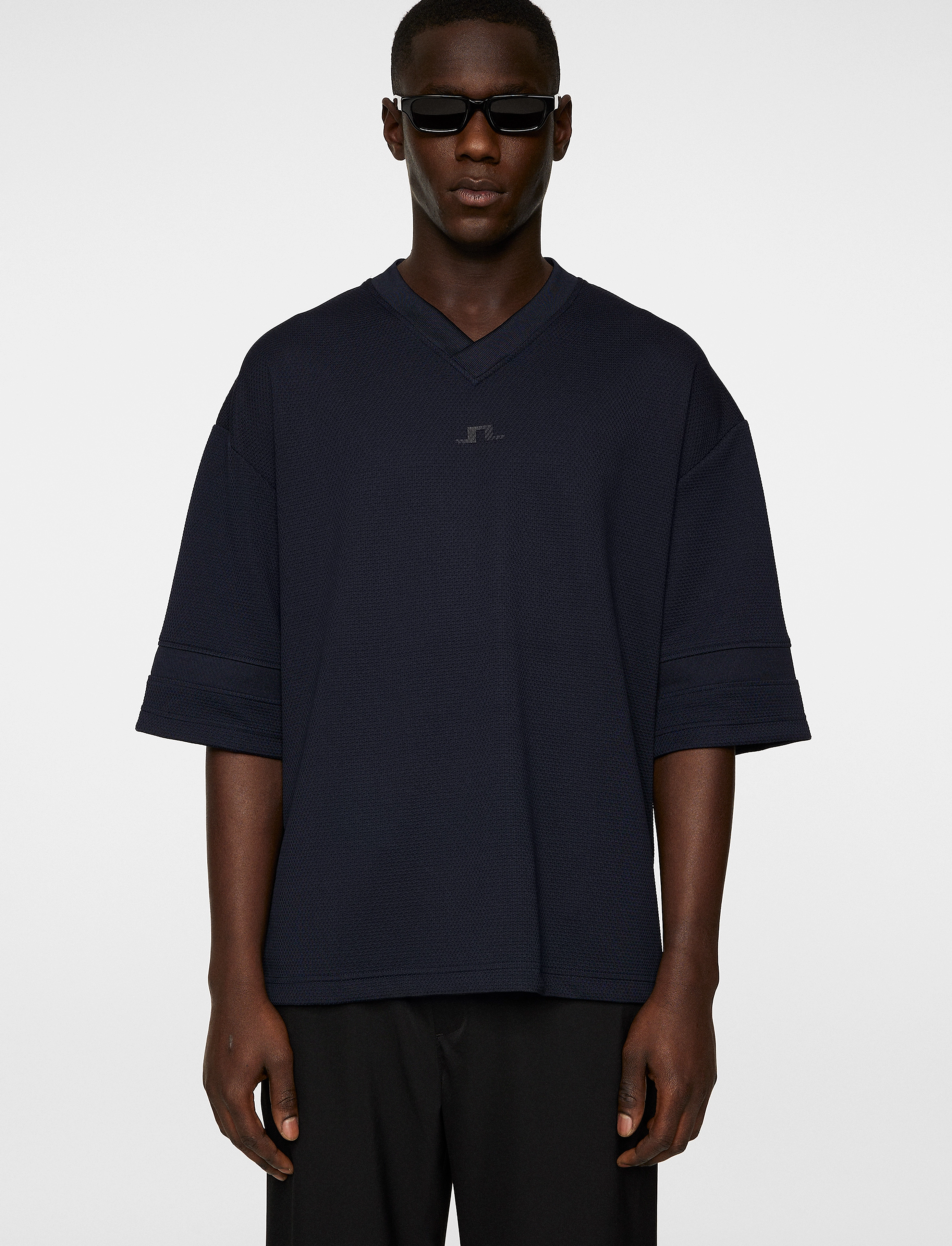 J. Lindeberg Milos Jersey Mesh Tee, S, T-shirts, Marineblau - Short-sleeved, Männerswear