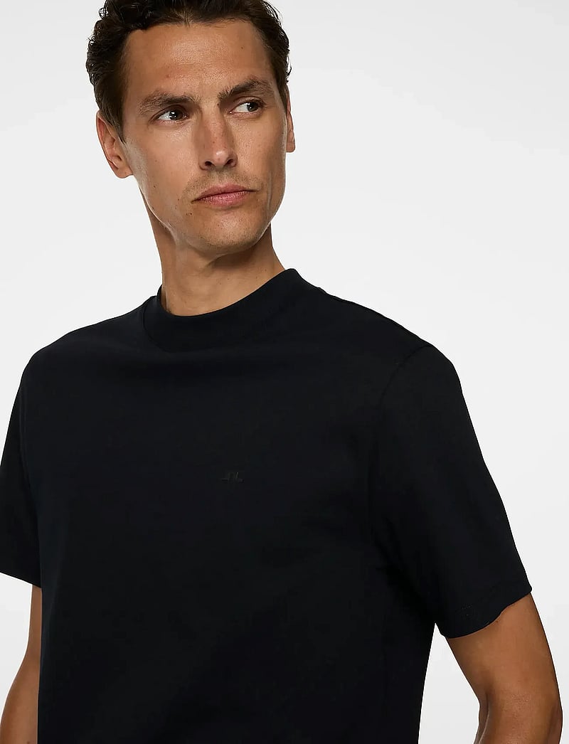 J. Lindeberg - Ace Mock Neck T-Shirt - kortärmade t-shirts - black - 5