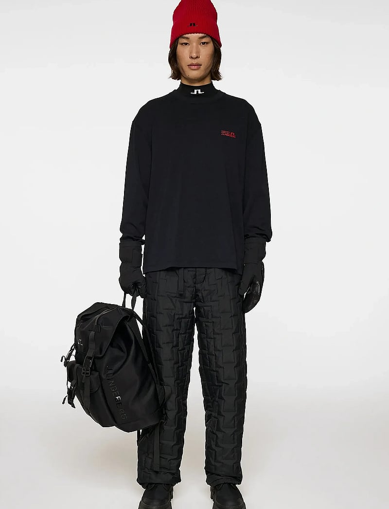 J. Lindeberg - Walsh LS Apres T-shirt - pikkade varrukatega t-särgid - black - 4