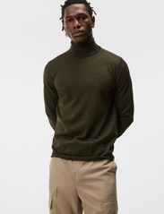 J. Lindeberg - Lyd Merino Turtleneck Sweater - golfy - forest green - 1