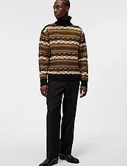 J. Lindeberg - Bearclaw Turtle Neck Sweater - džemperi ar augstu apkakli - butternut - 3