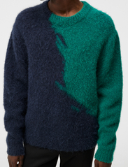 J. Lindeberg - Garmisch Hairy Knit Sweater - strik med rund hals - proud peacock - 4
