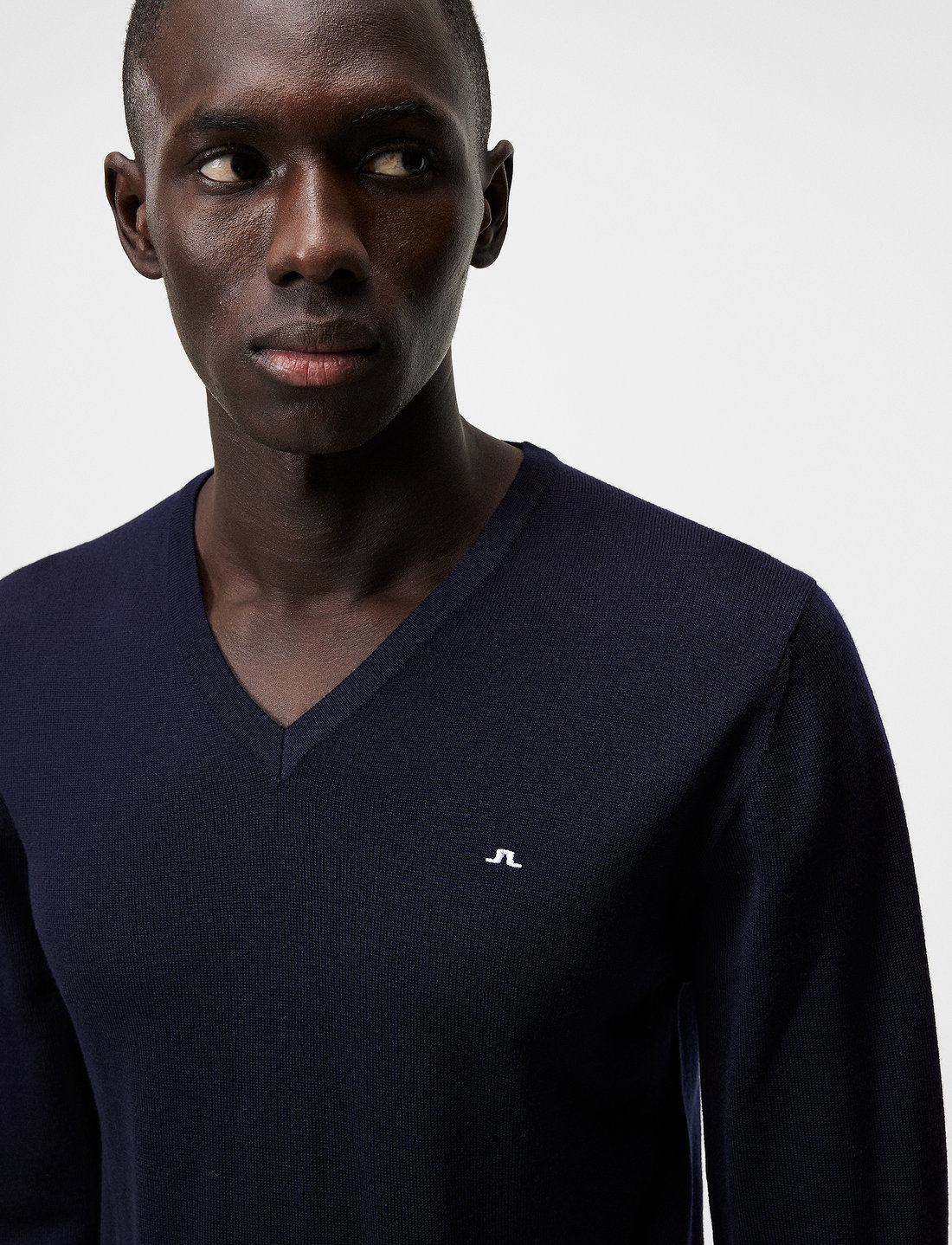 J. Lindeberg - Lymann Merino V-neck Sweater - v-ringat - navy - 5