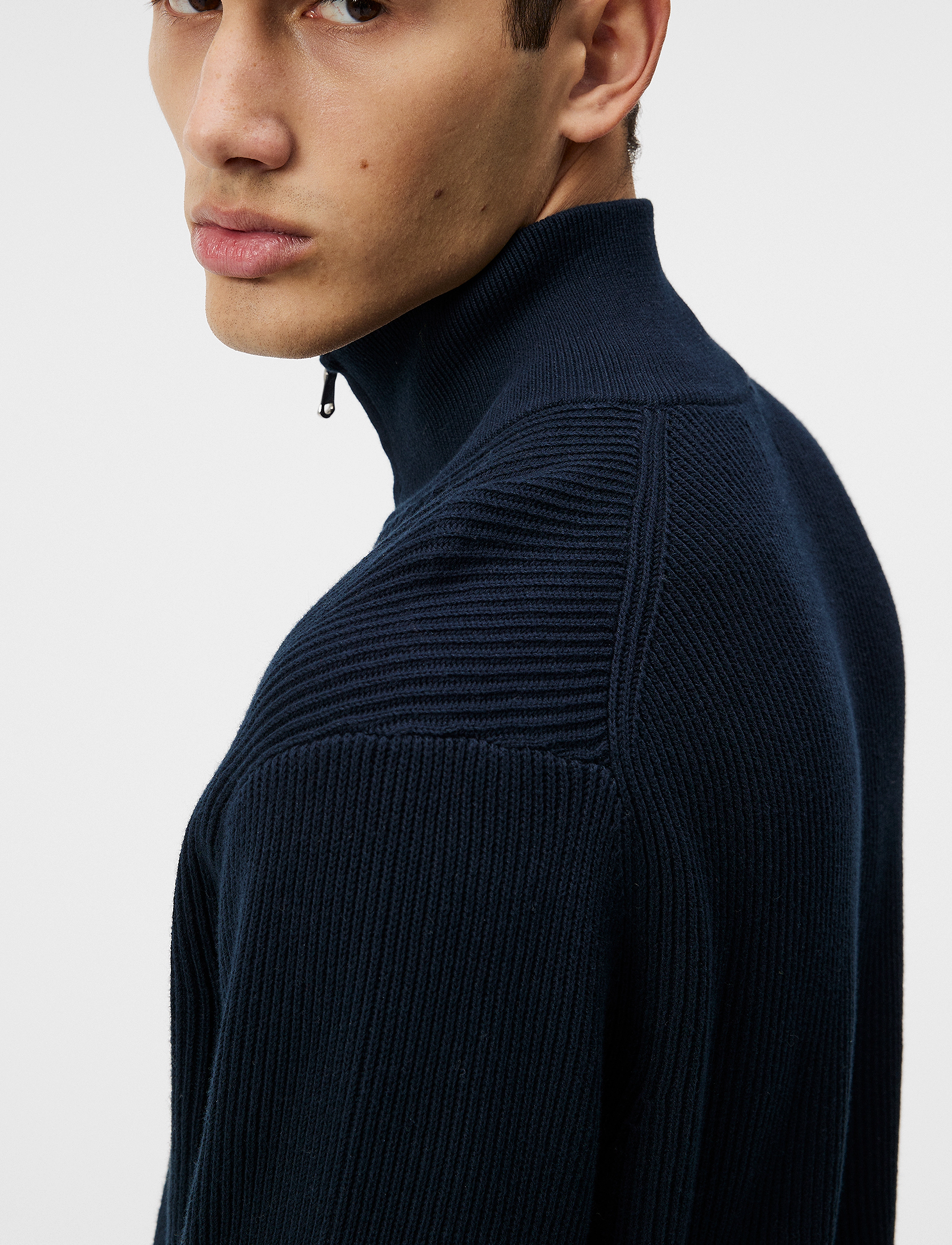 J. Lindeberg - Alex Half Zip Knitted Sweater - jl navy - 5