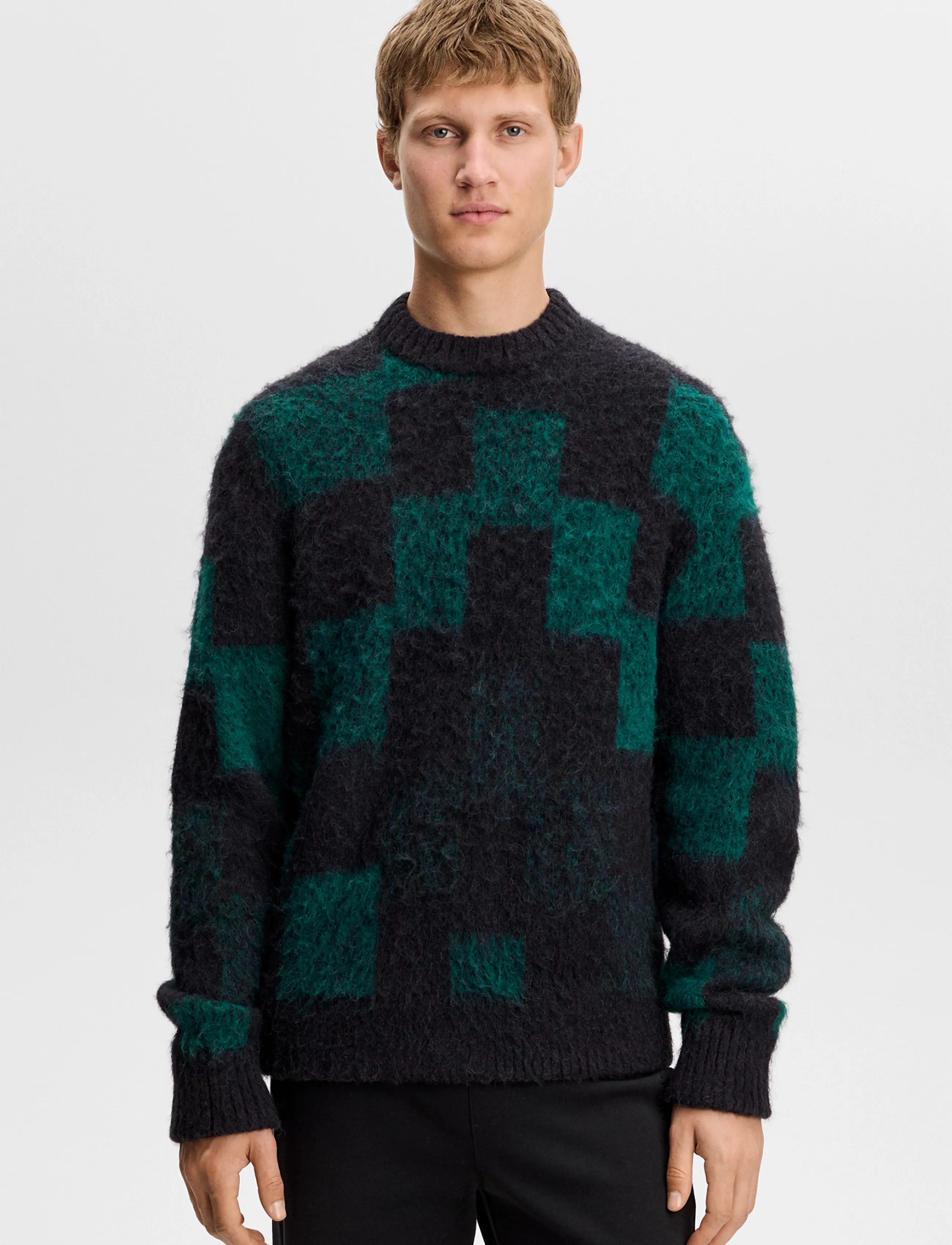 Hank Hairy Graphic Knit Crew