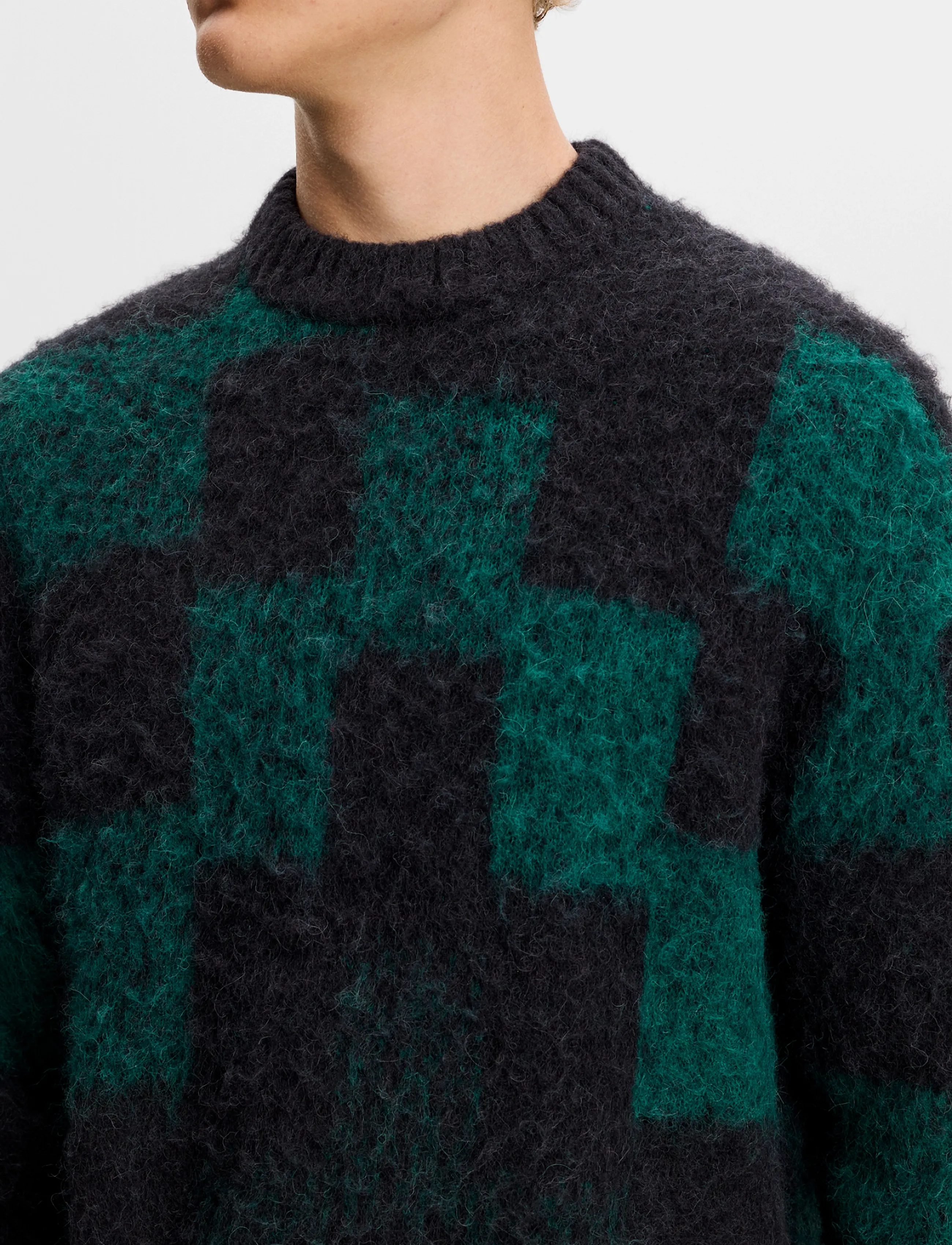 J. Lindeberg - Hank Hairy Graphic Knit Crew - rundhalsad - pixel stacked forest biome - 4