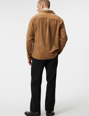 J. Lindeberg - Flat Wool Overshirt - mænd - chipmunk - 2