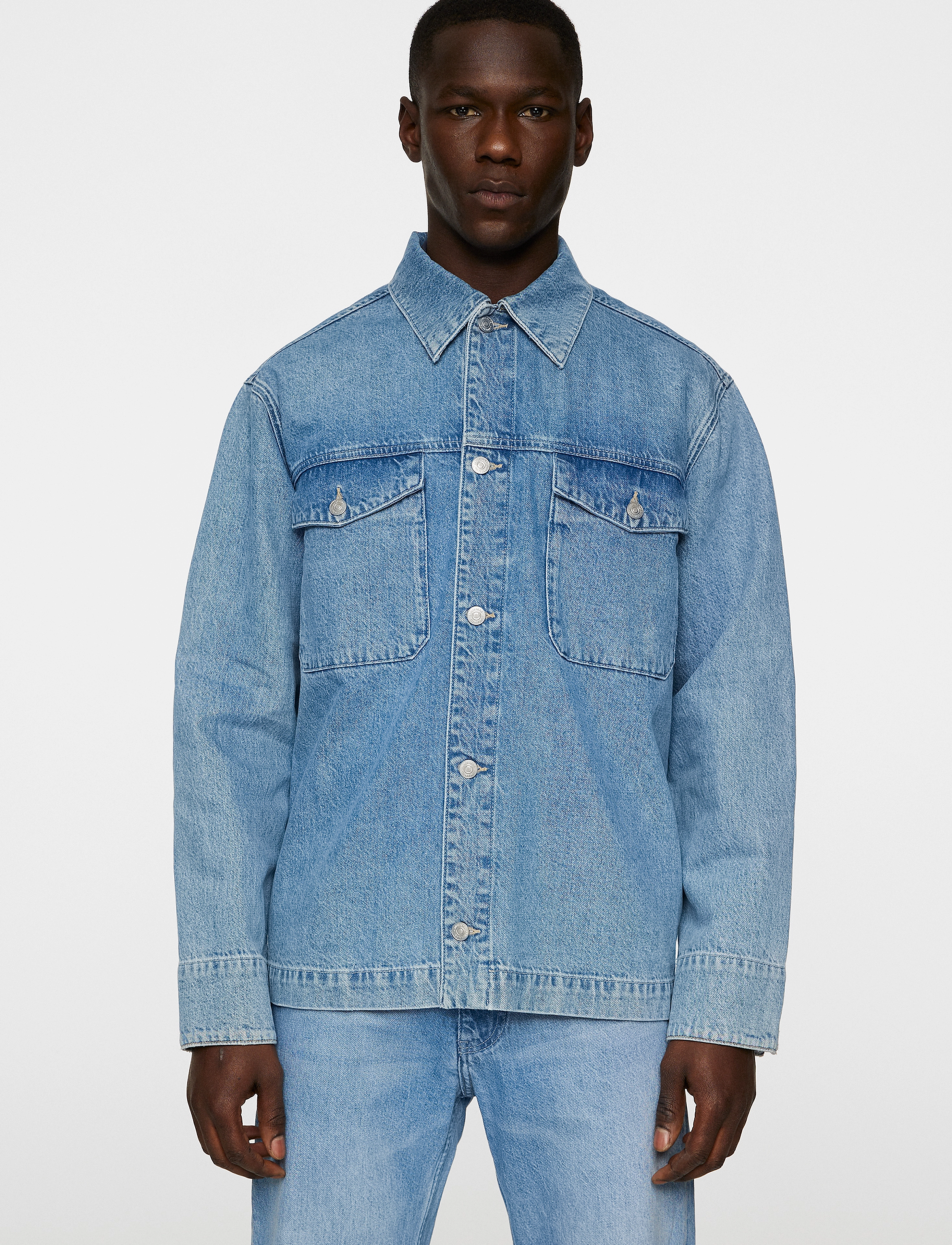 J. Lindeberg Hunt Washed Denim Overshirt, XL, Blue, Designere > Overshirts, Herre