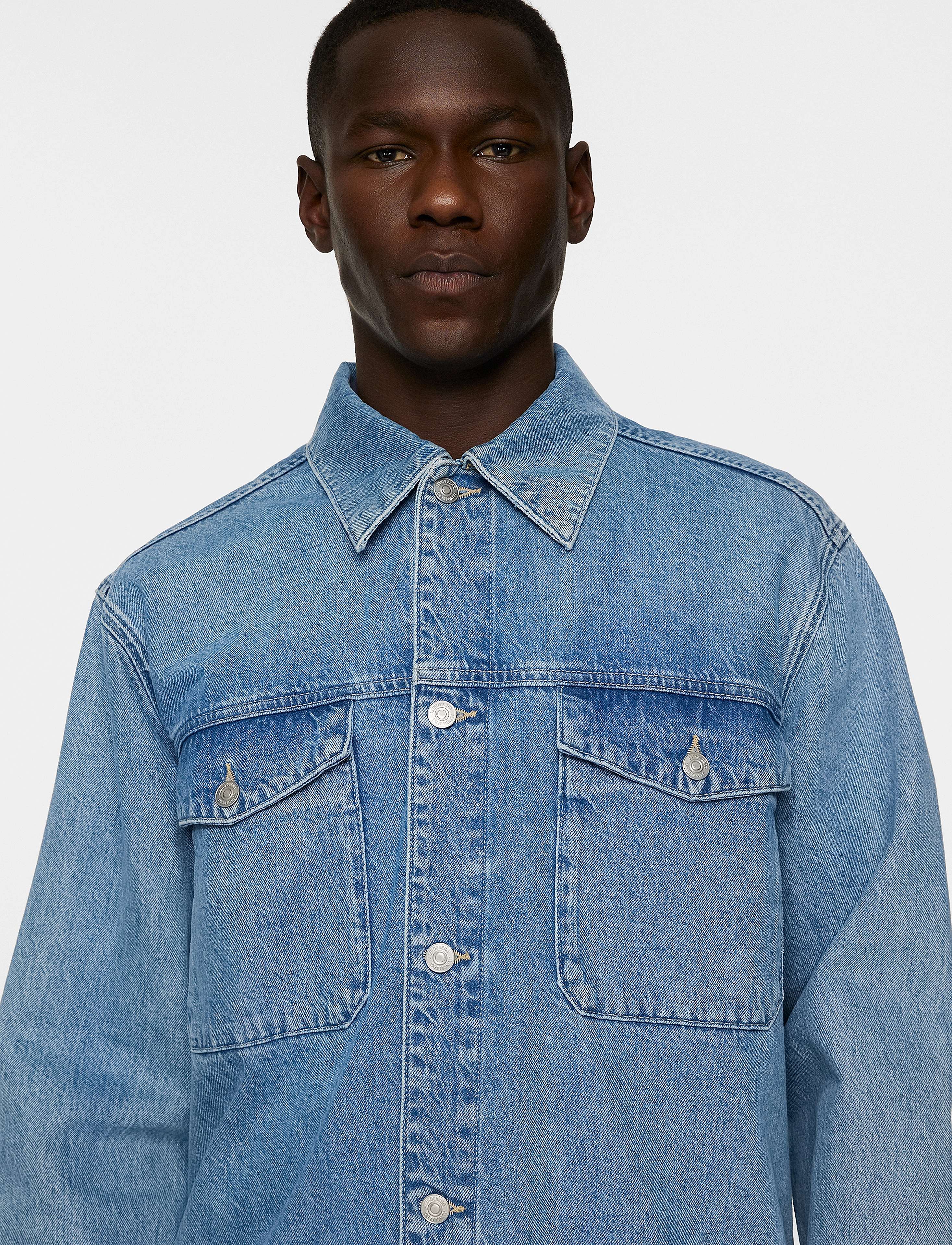 J. Lindeberg - Hunt Washed Denim Overshirt - overshirts - light blue - 5