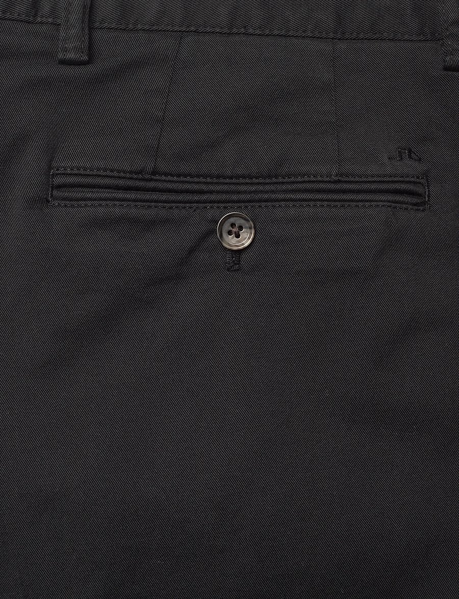 J. Lindeberg - M Chino Shorts - chinos shorts - black - 4