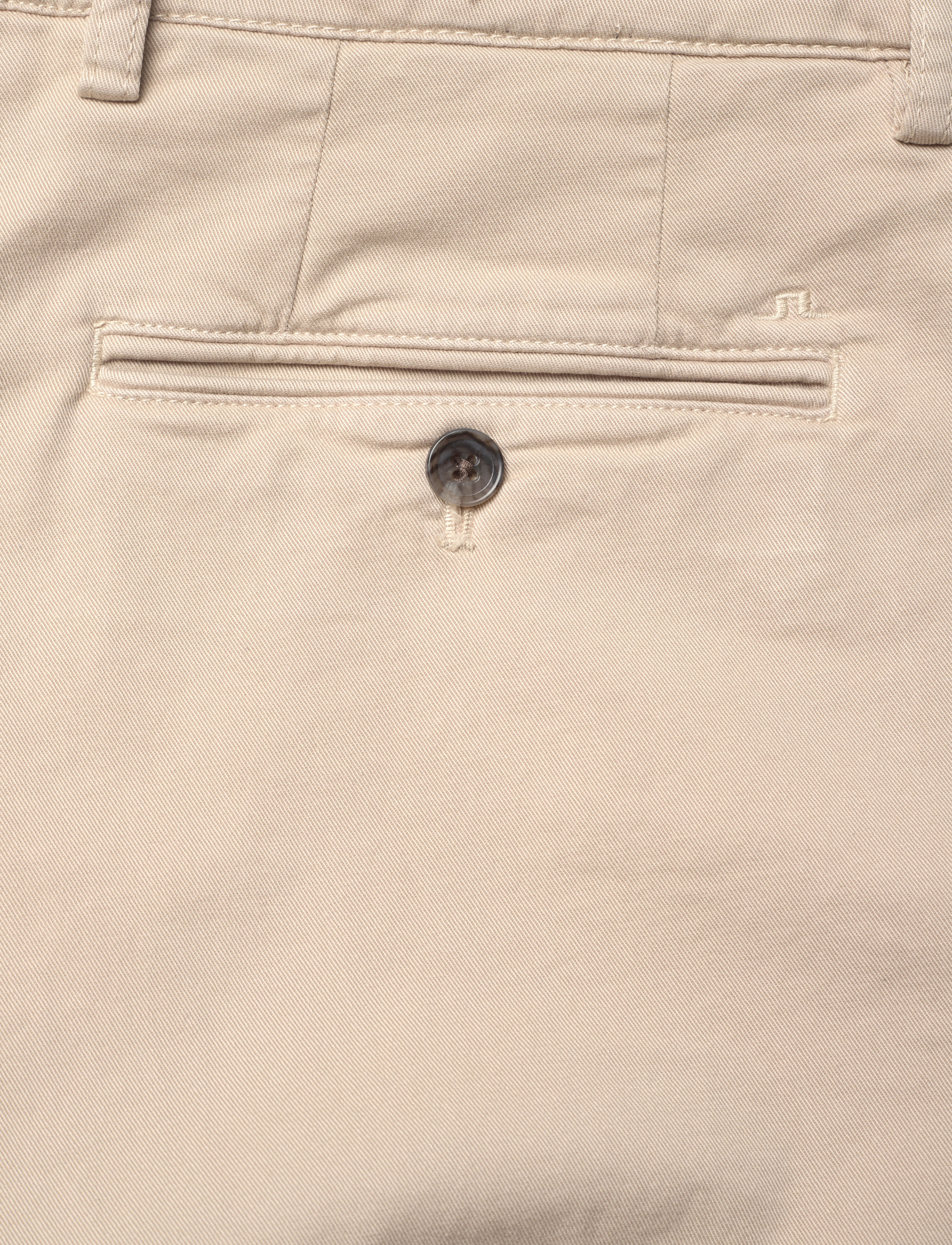 J. Lindeberg - M Chino Shorts - chinos shorts - doeskin - 4