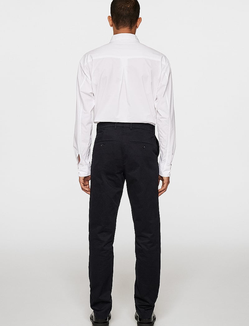J. Lindeberg - Lois C Cloud Satin Pants - chino püksid - black - 3