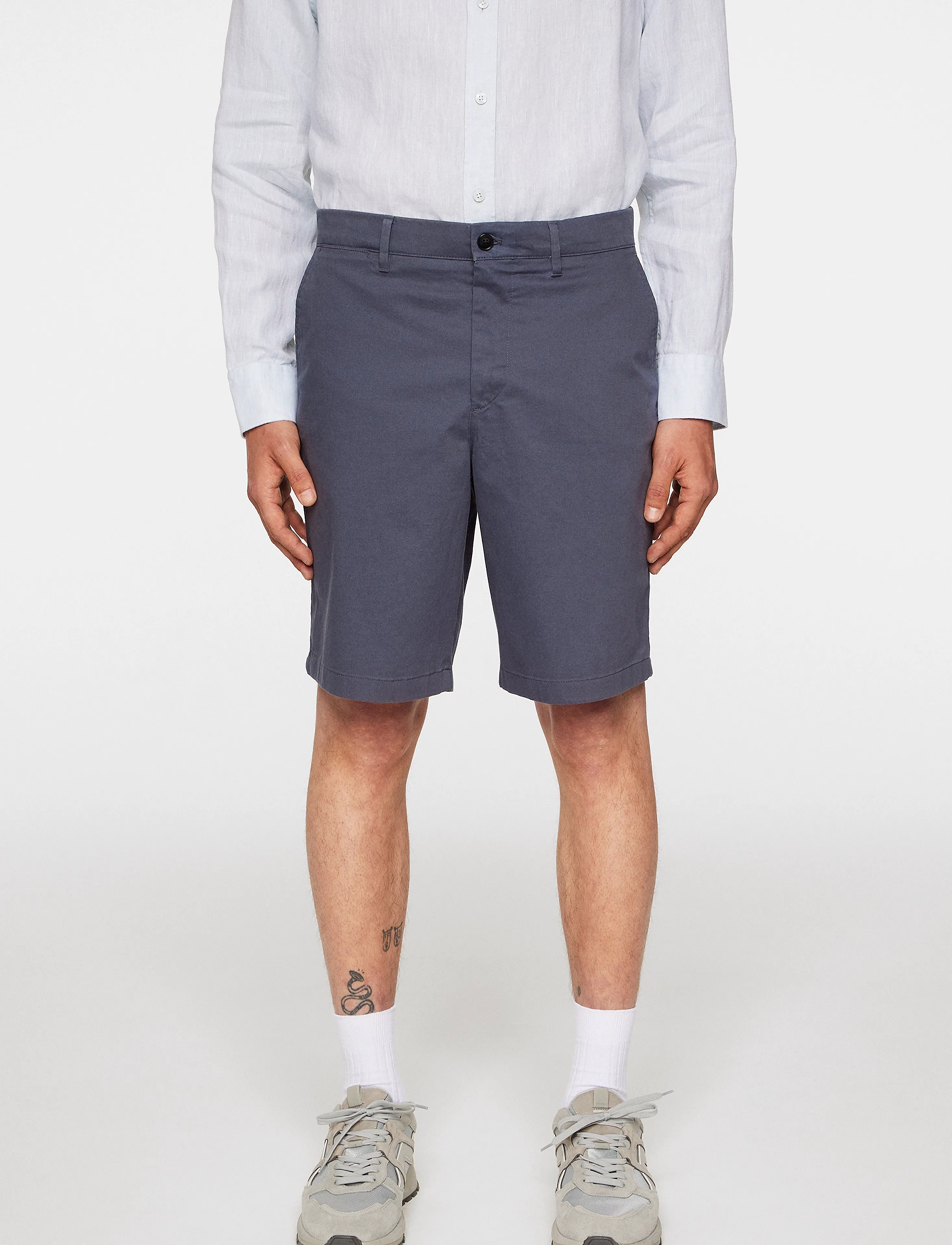 J. Lindeberg Shane Cloud Satin Shorts, 29, Marineblau - Chinos Männerswear